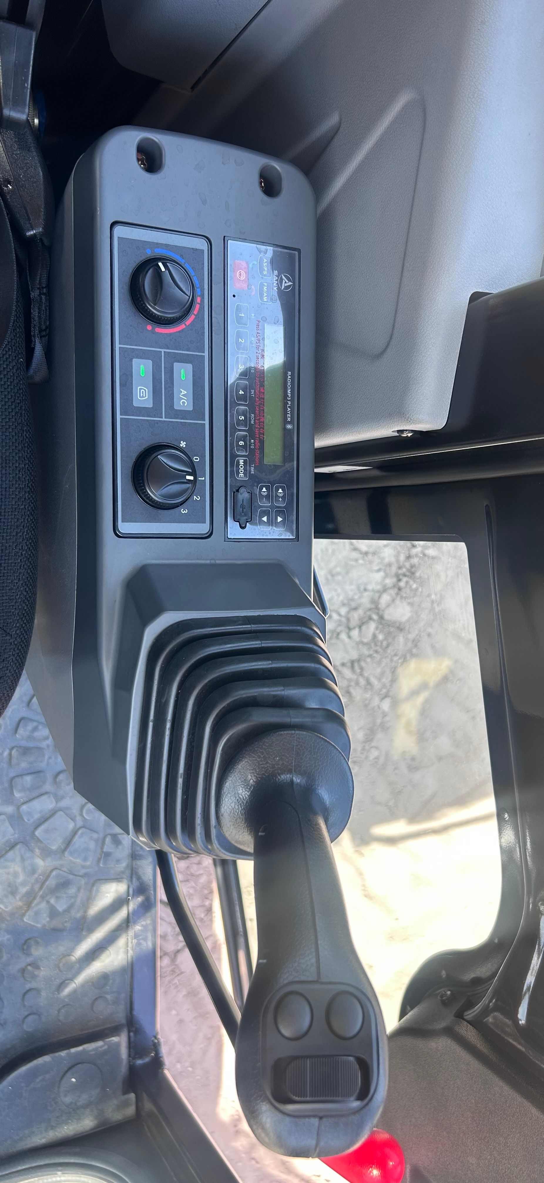 2025 SANY SY80U Photo 9 Thumbnail