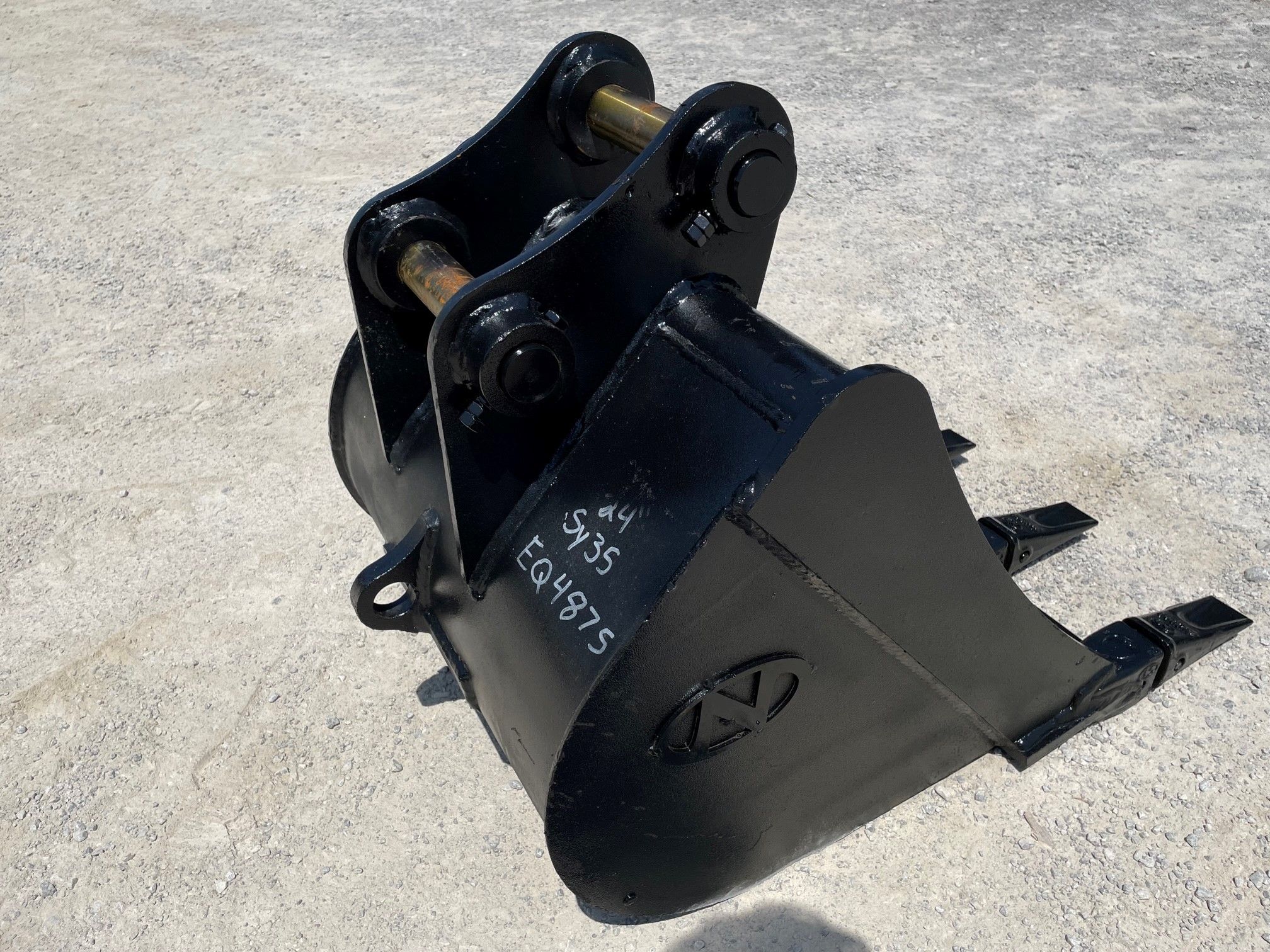 24" EXCAVATOR DIGGING BUCKET 40MM PIN Photo 4 Thumbnail