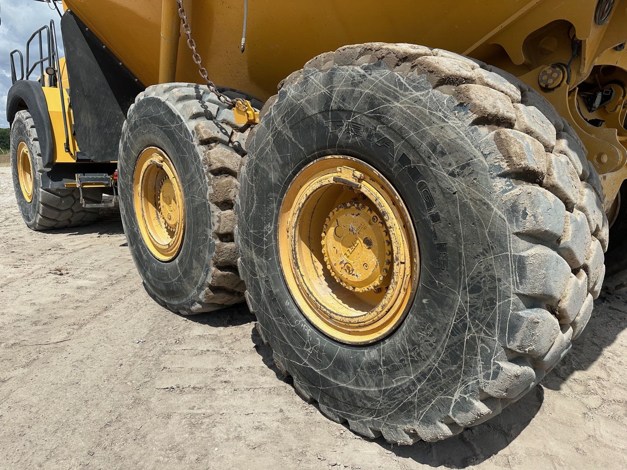 2022 BELL B50E Photo 12 Thumbnail