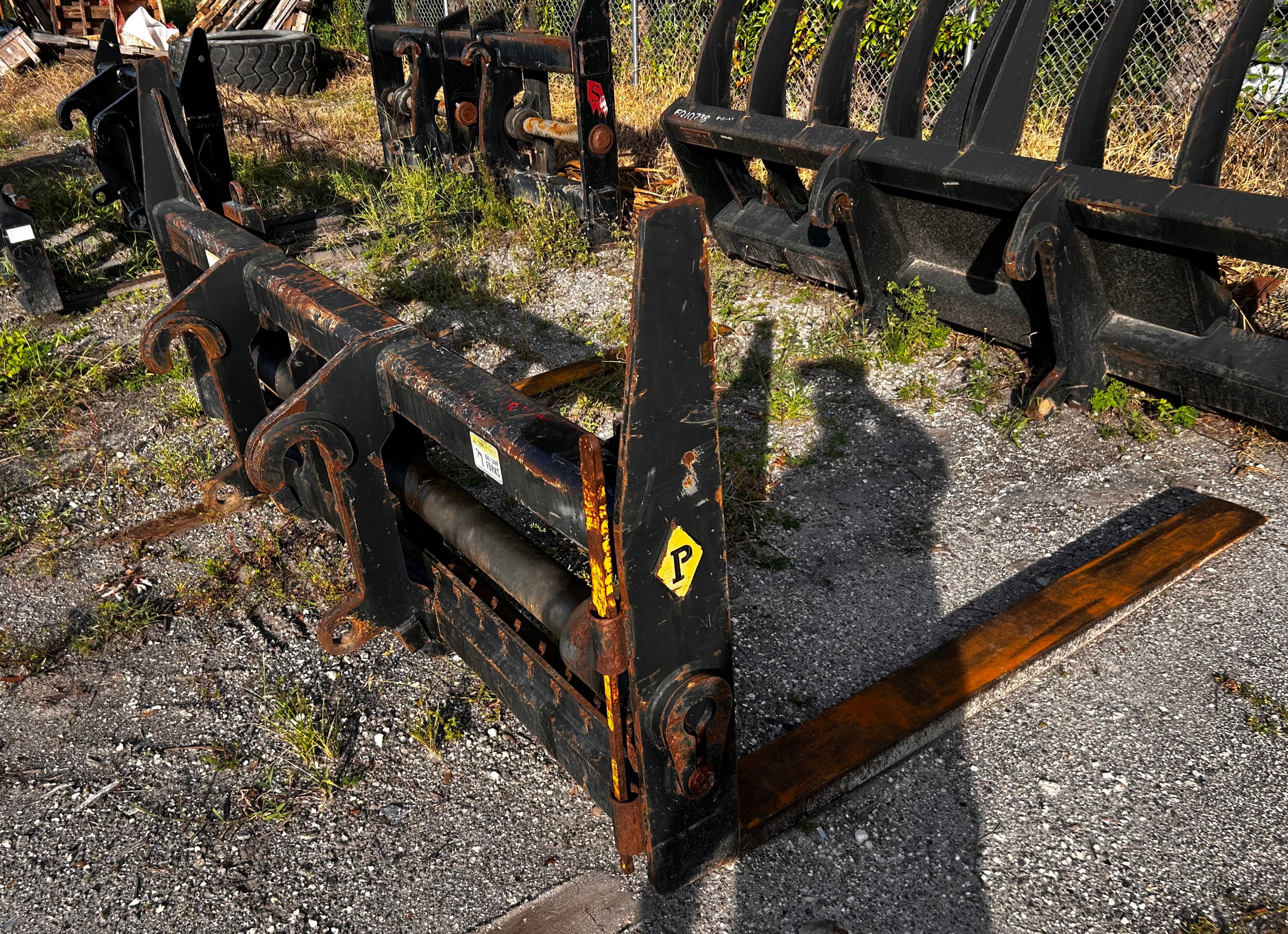 72" FORKS FOR JRB416 COUPLER Photo 3 Thumbnail