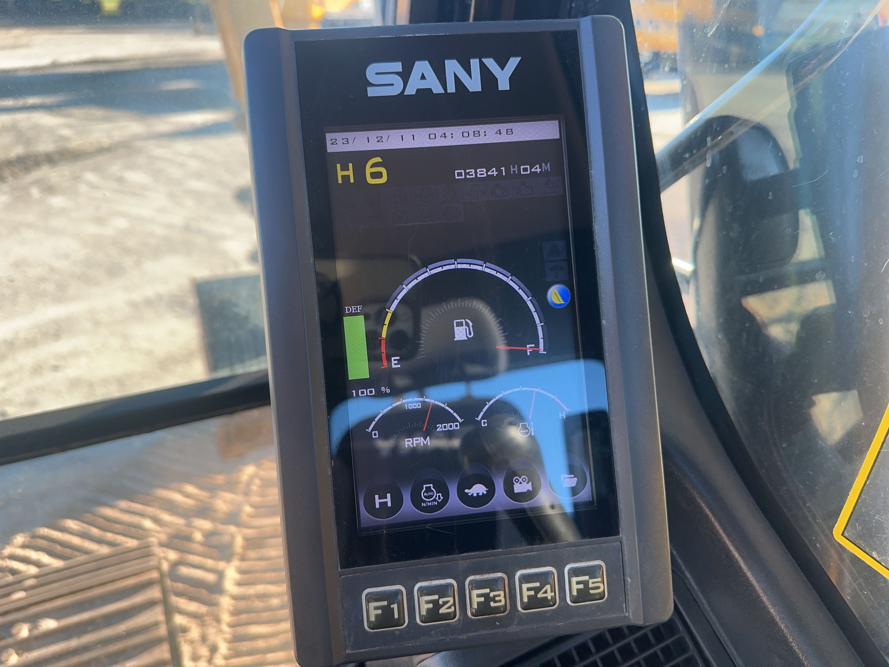 2021 SANY SY265C LR Photo 18 Thumbnail