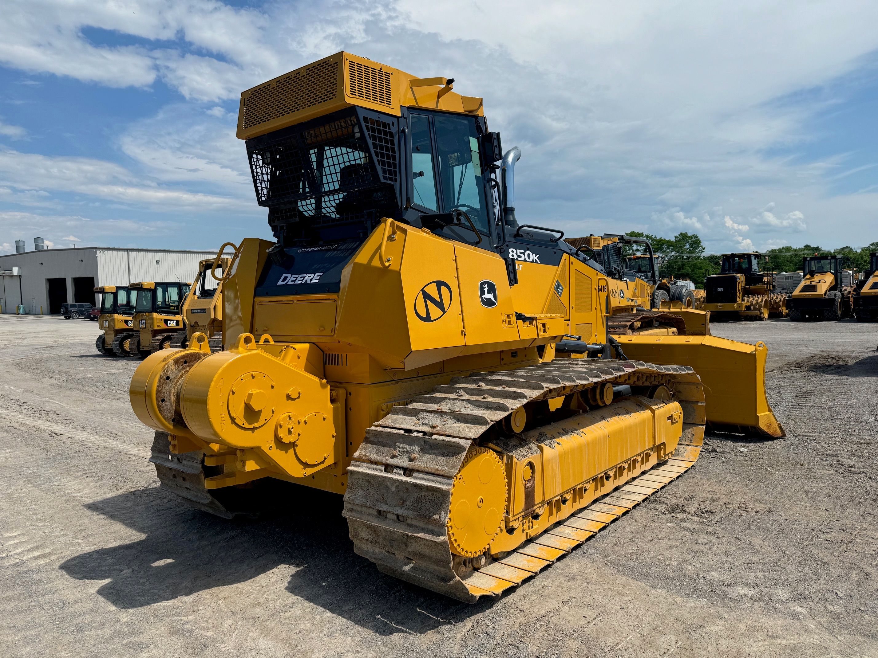 2017 JOHN DEERE 850K WLT Photo 3 Thumbnail