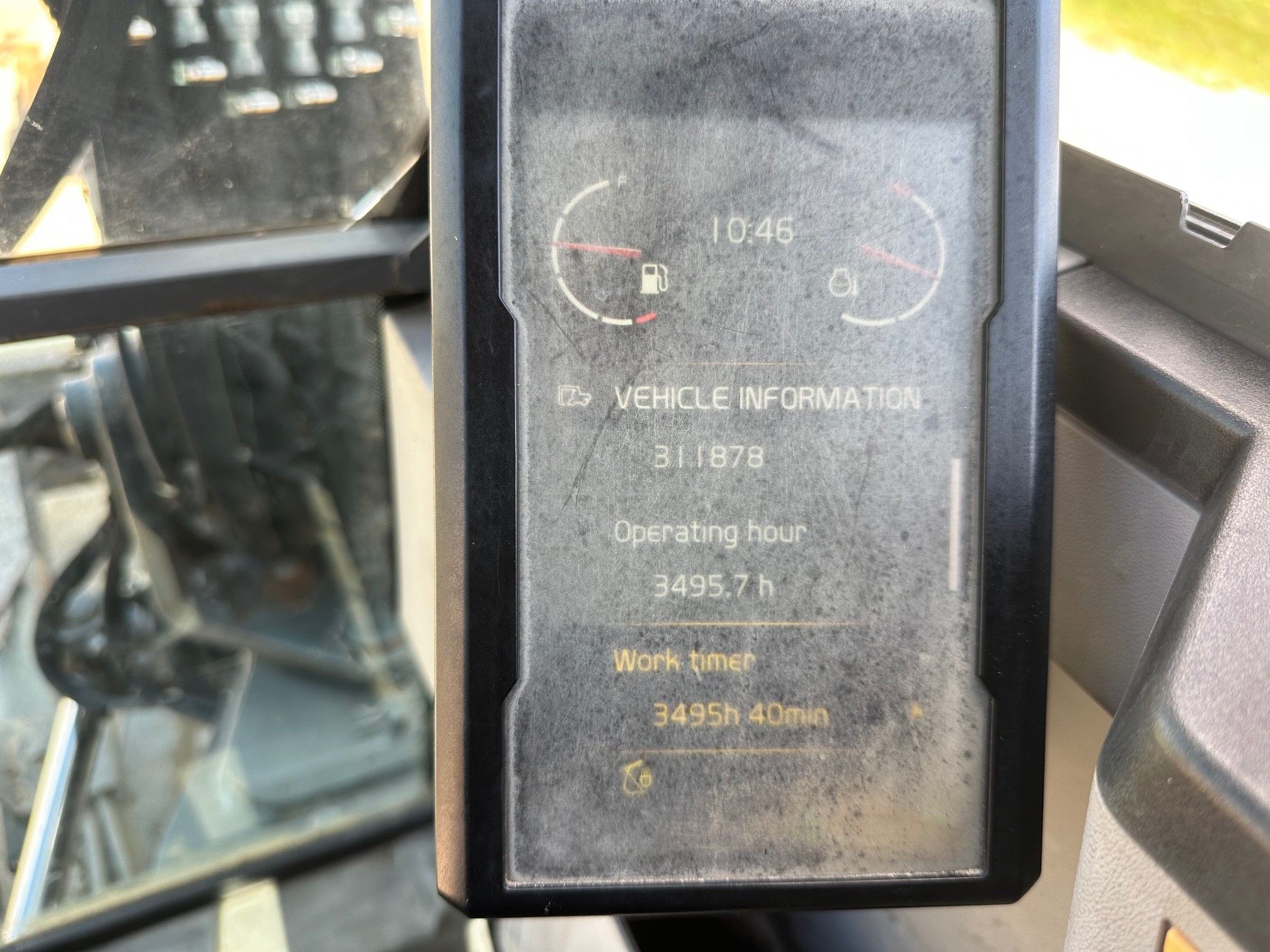 2017 VOLVO EC60E Photo 9 Thumbnail