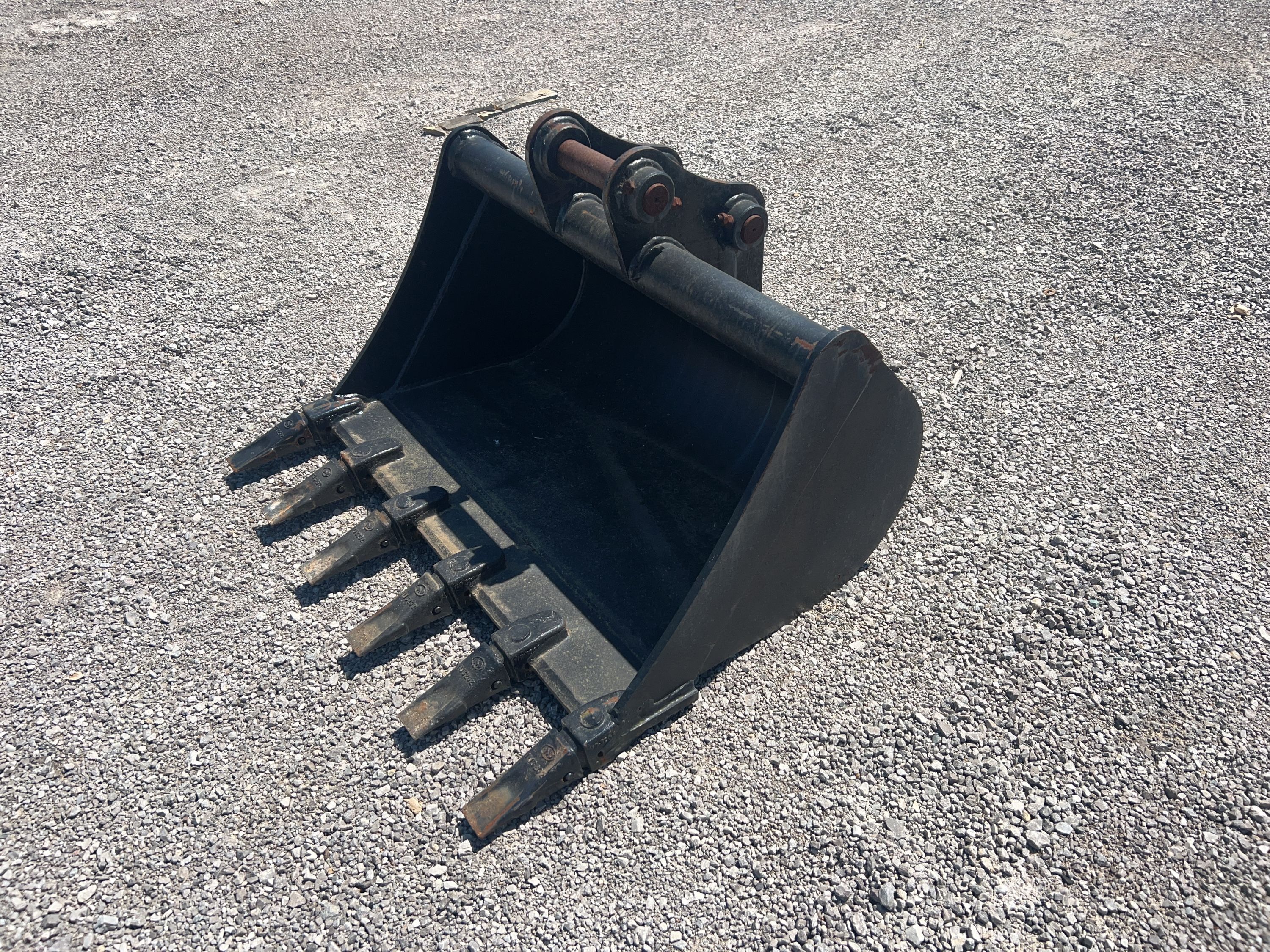 Equipment Photo - EQ8365