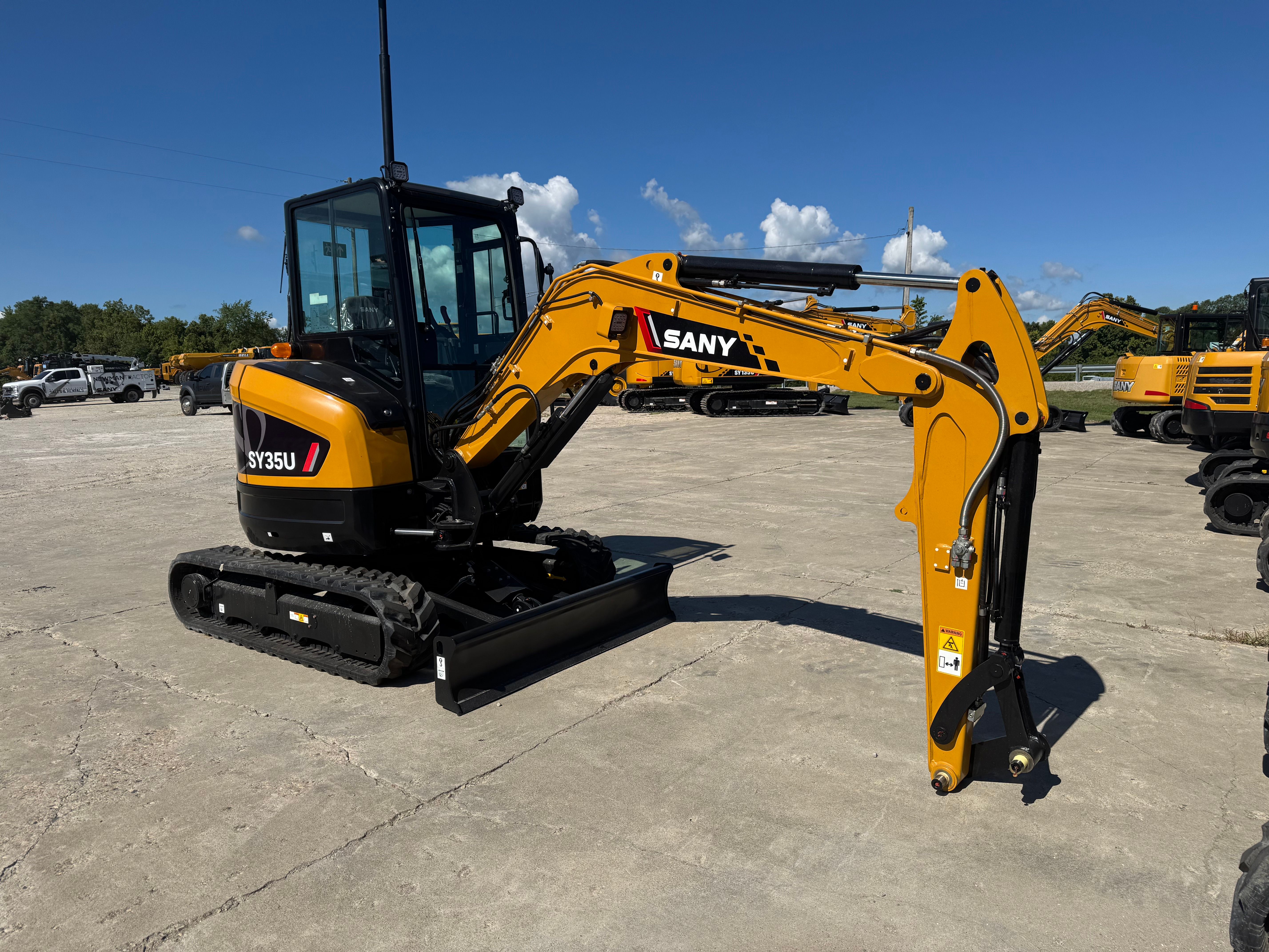 2025 SANY SY35U-CAB Photo 4 Thumbnail