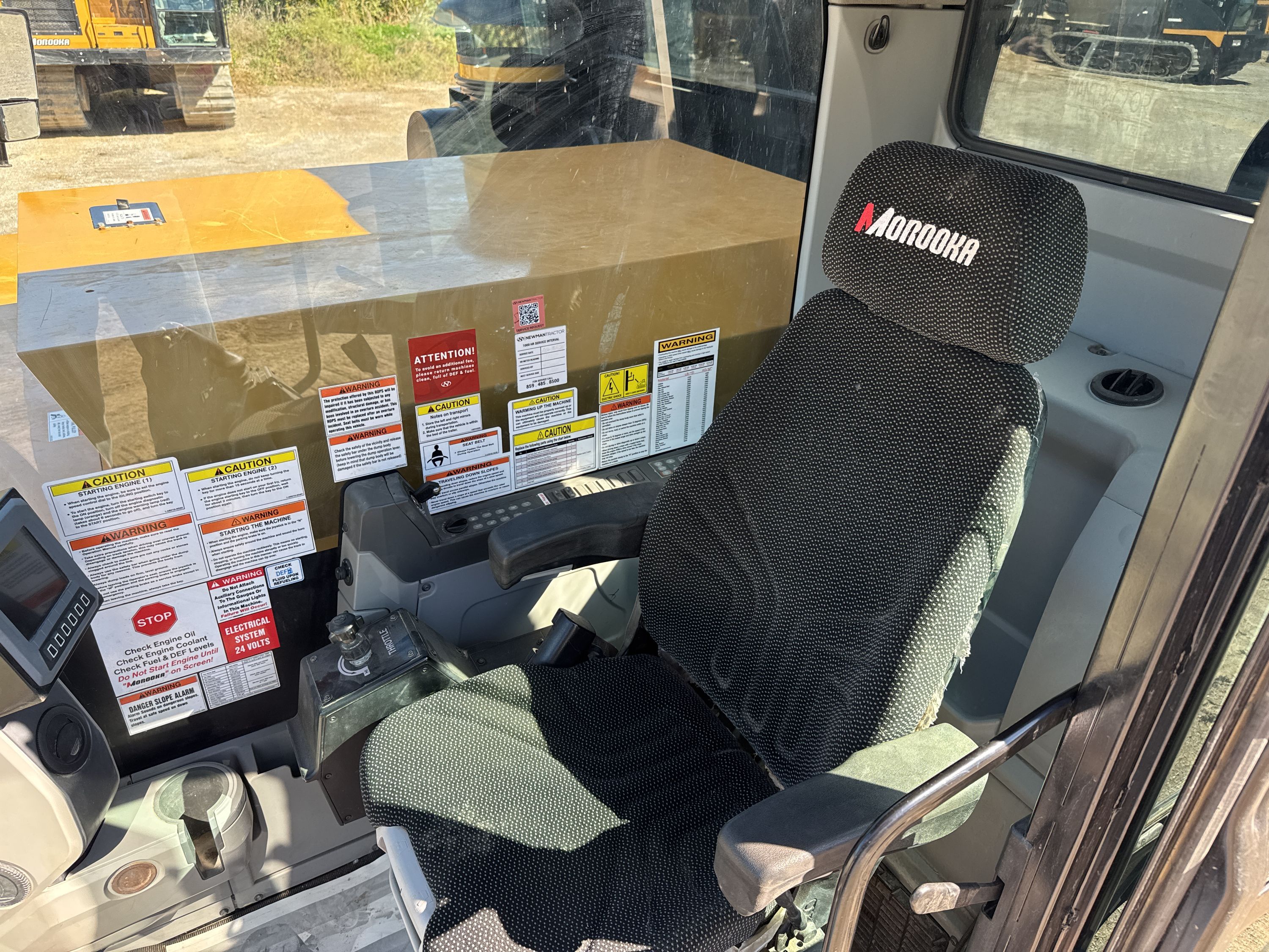 2023 MOROOKA MST 4000VD Photo 9 Thumbnail