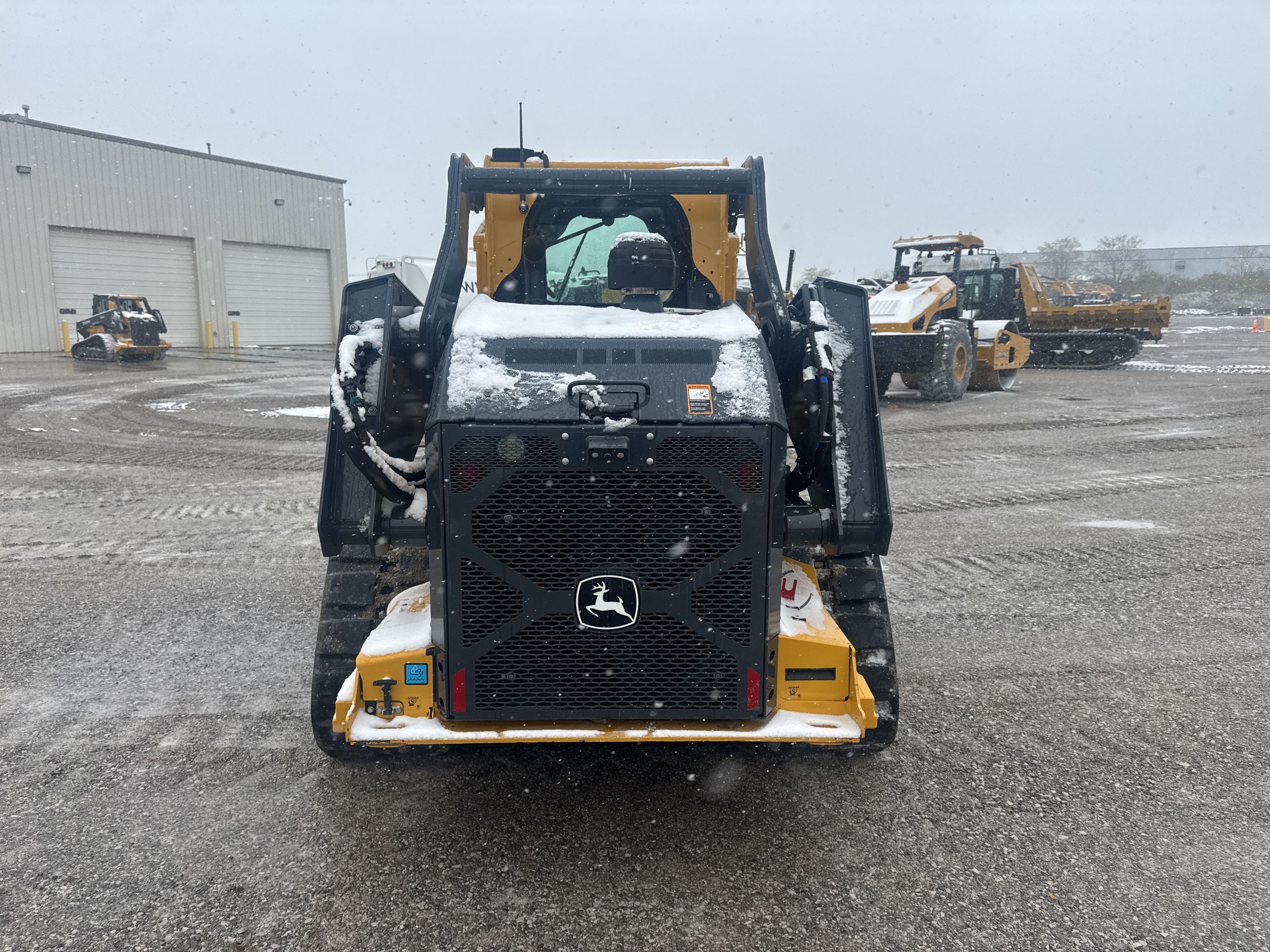 2024 JOHN DEERE 333P Photo 4 Thumbnail