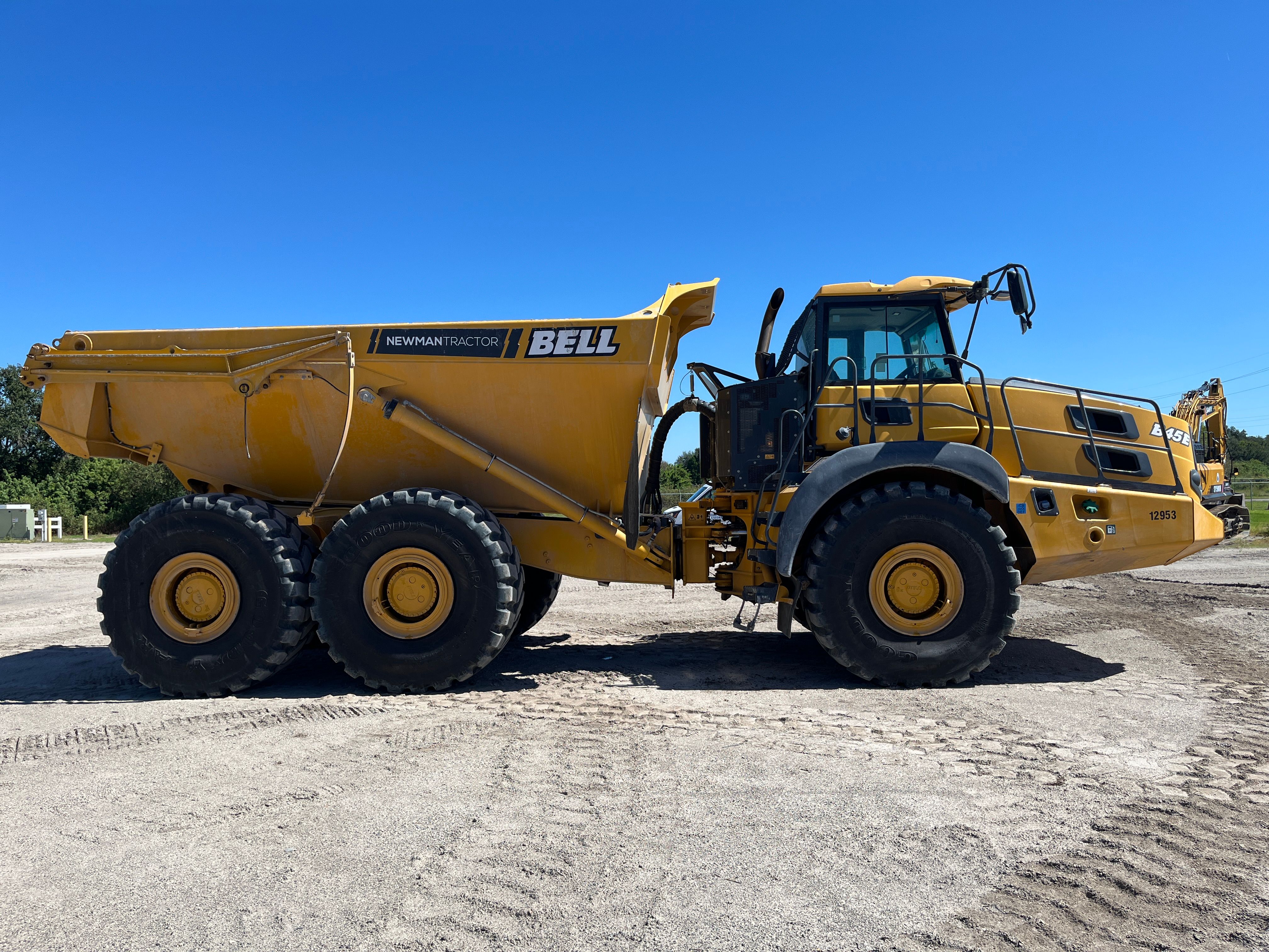 2025 BELL B45E Photo 5 Thumbnail