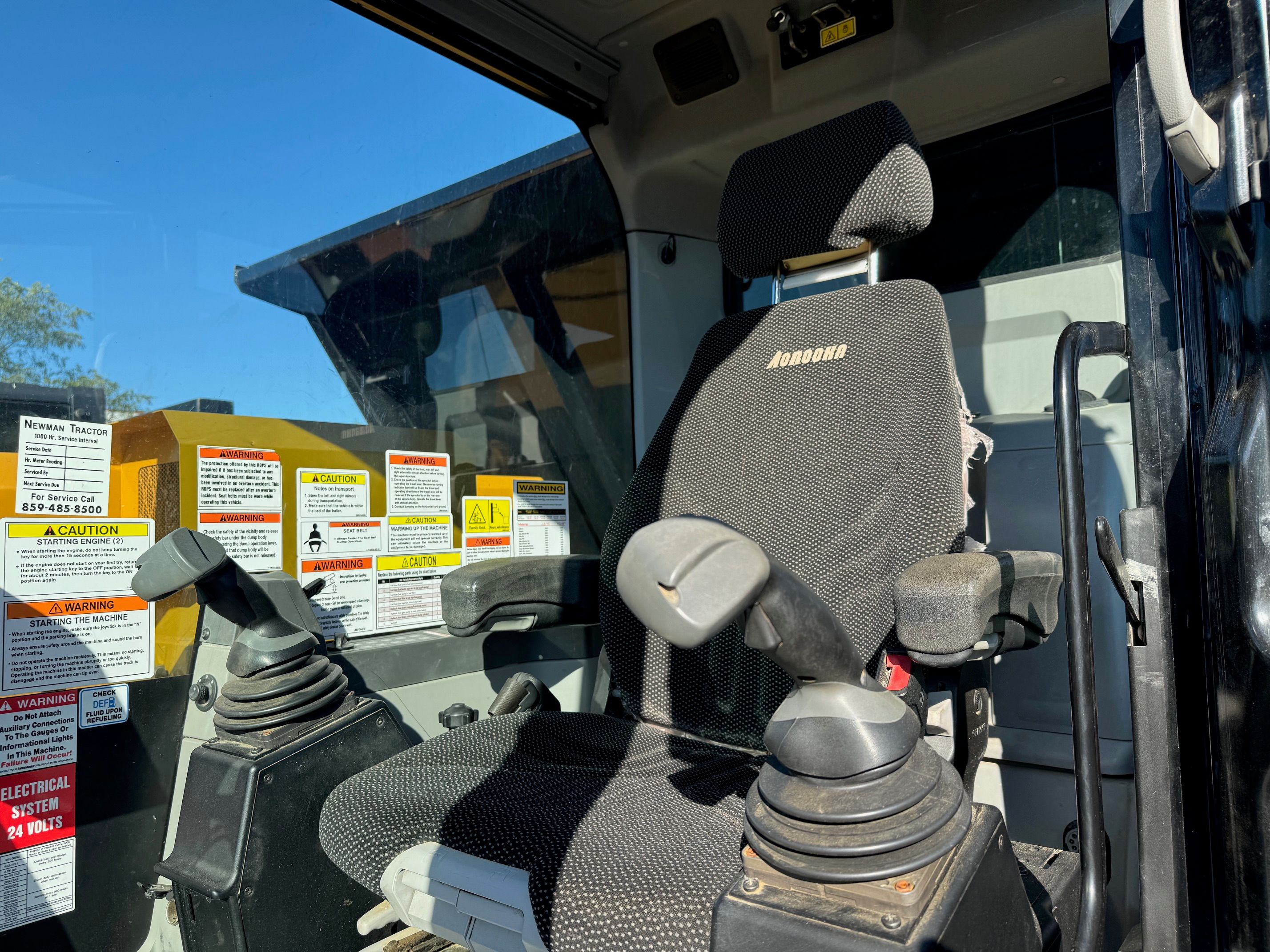 2023 MOROOKA MST 2200VDR Photo 8 Thumbnail