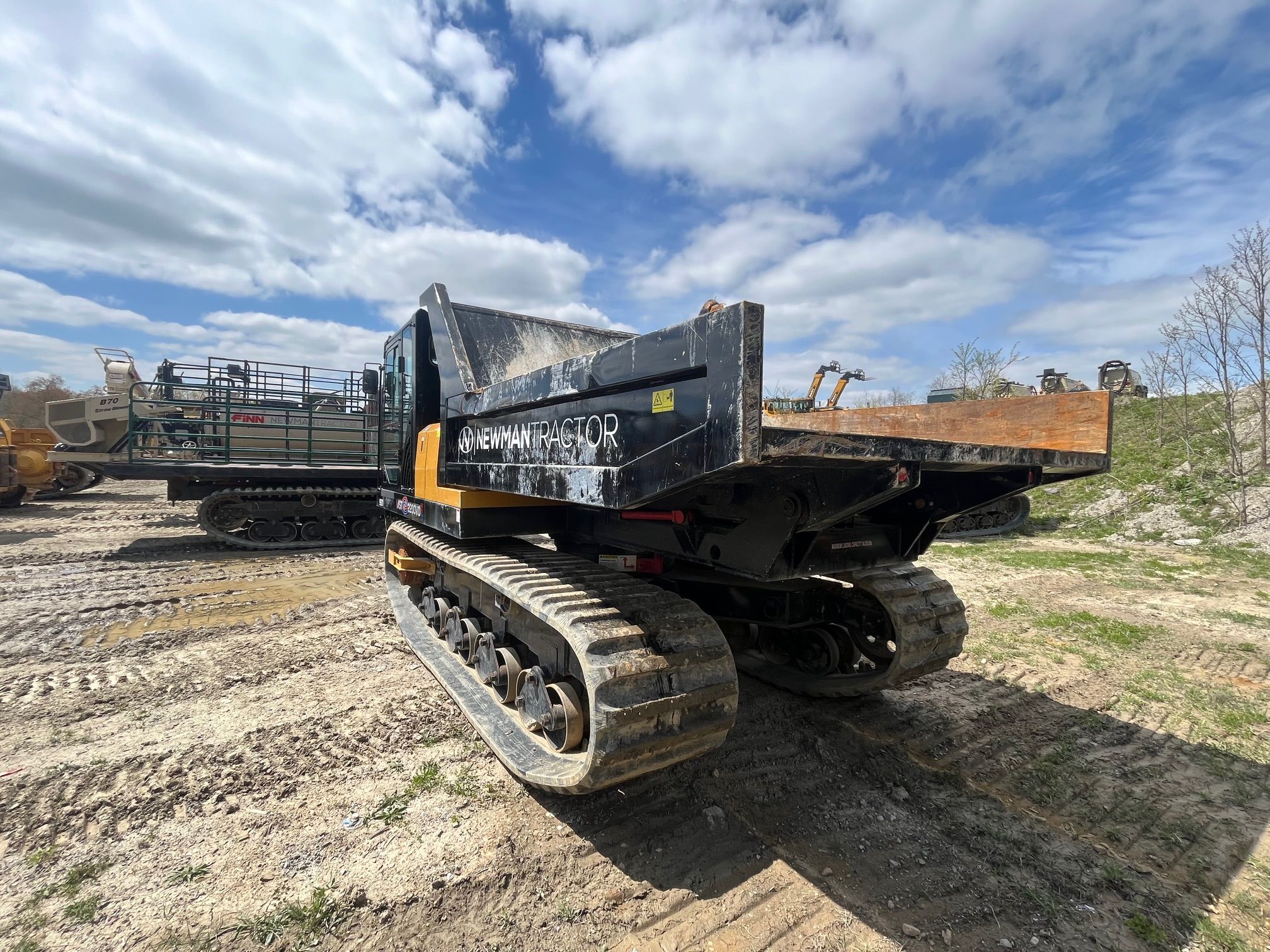 2023 MOROOKA MST 2200VDR Photo 2 Thumbnail