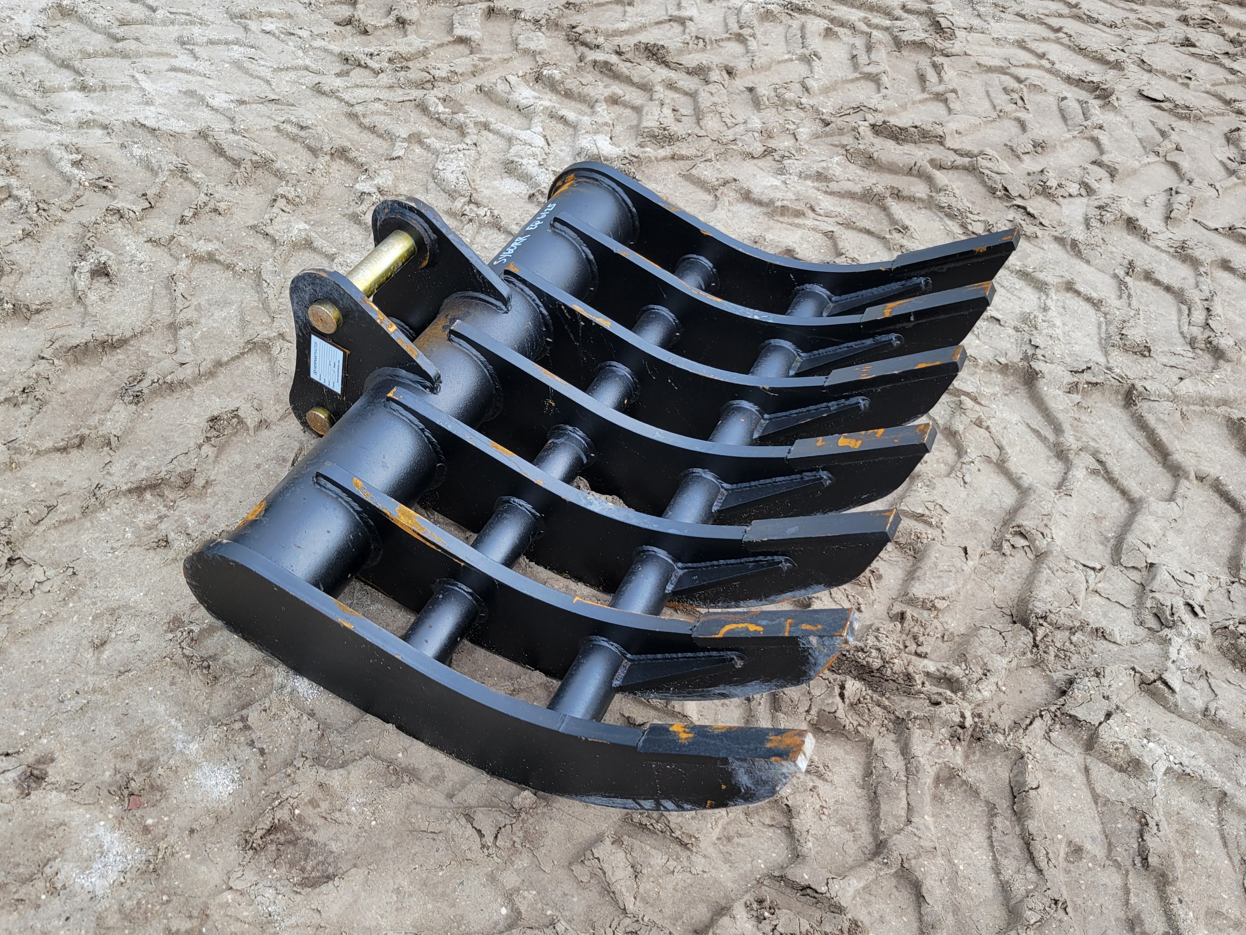 42" ROOT RAKE FOR SY60C Photo 4 Thumbnail