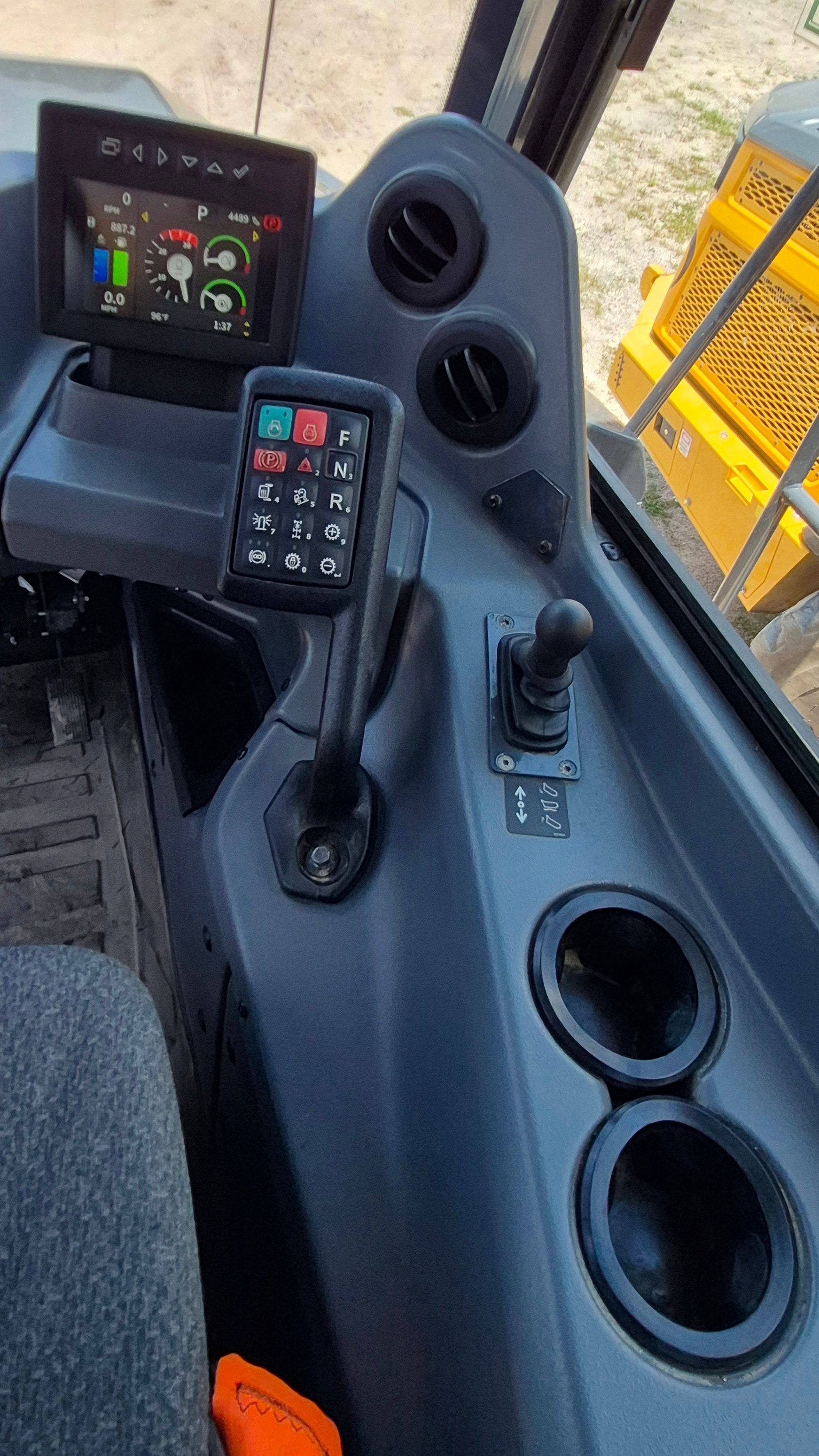 2024 JOHN DEERE 310P Photo 8 Thumbnail