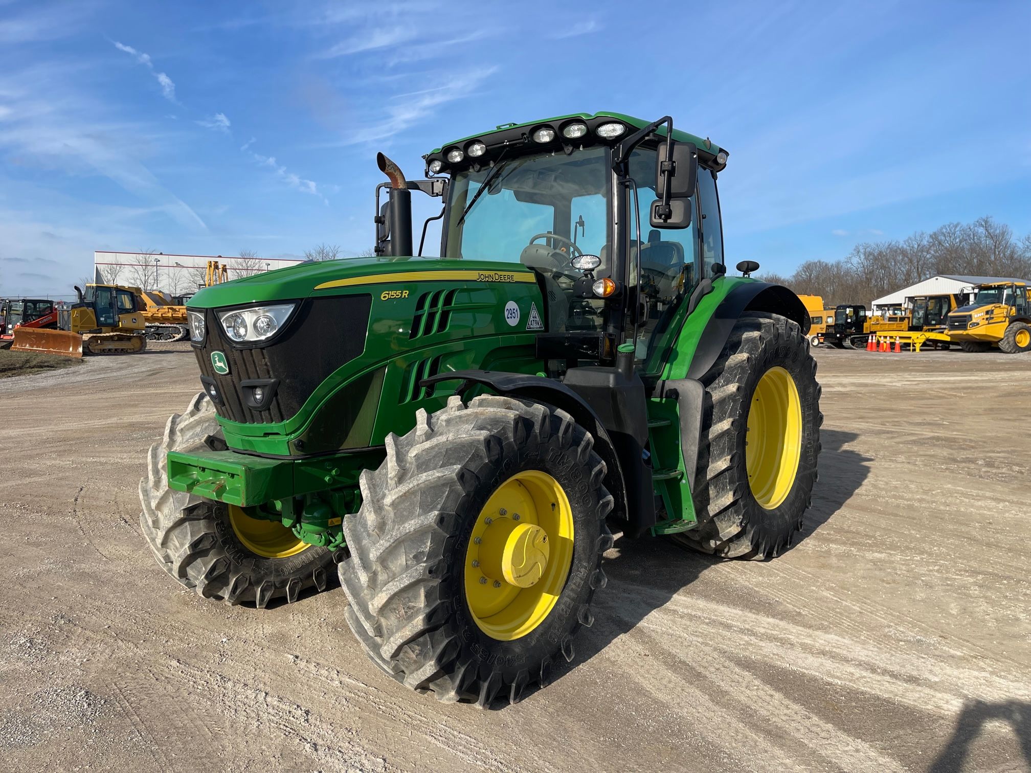 2019 JOHN DEERE 6155R Photo 1 Thumbnail
