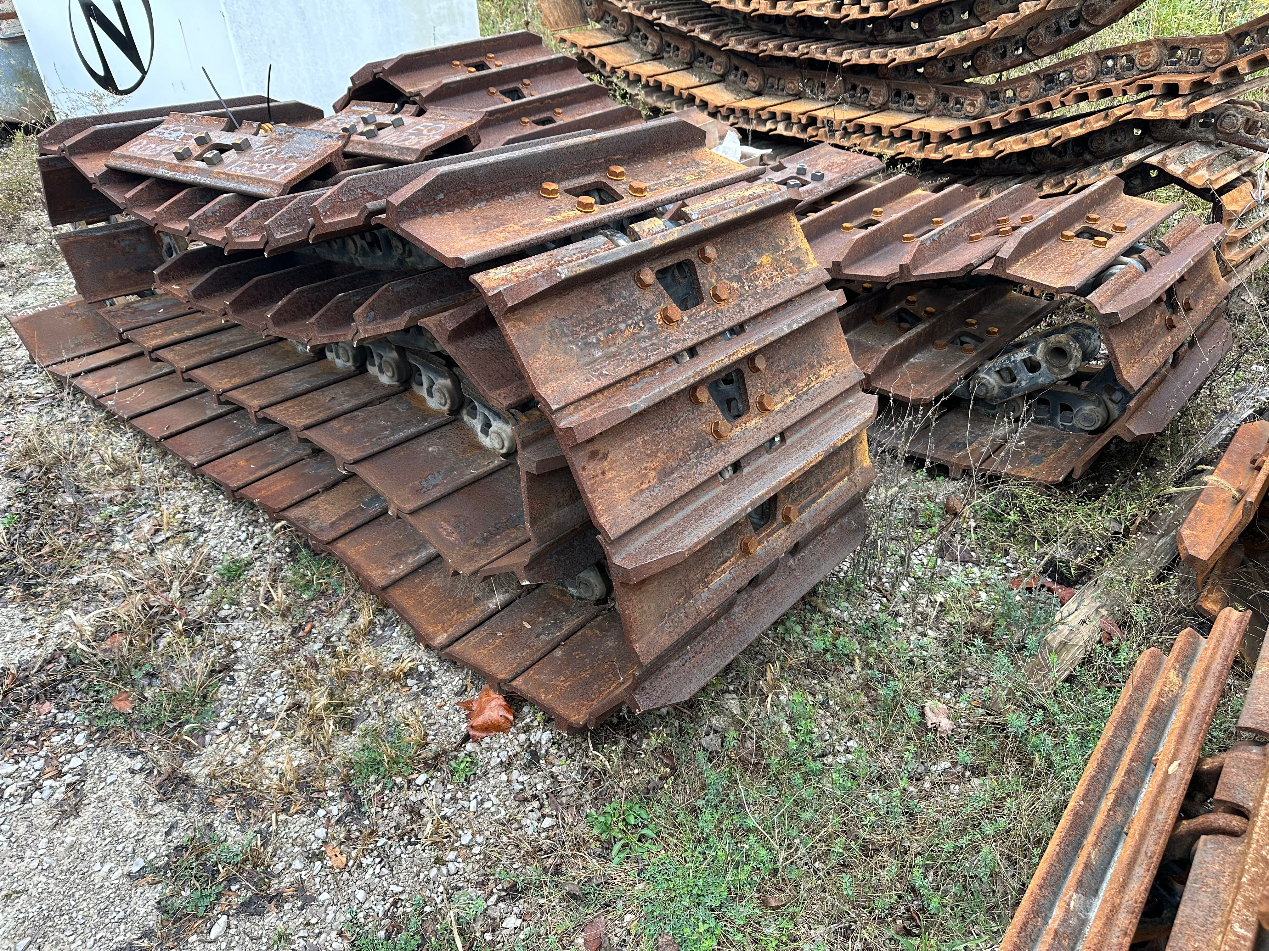 SET OF SINGLE BAR TRACK GROUPS FOR SY385/365 Photo 2 Thumbnail