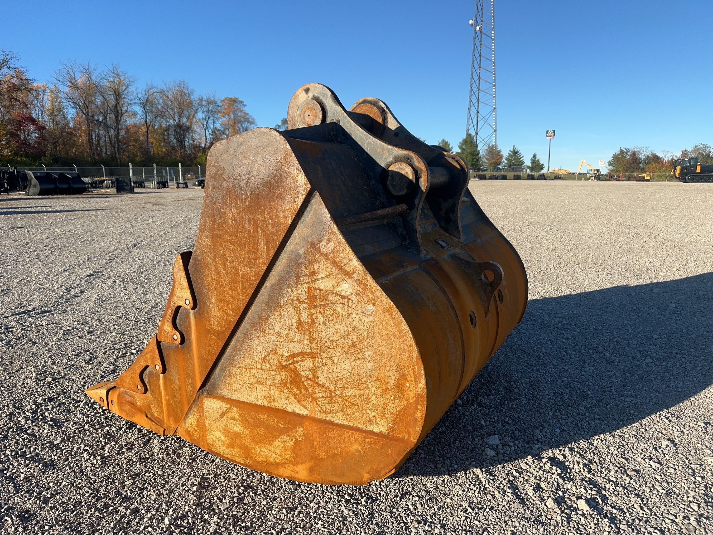 72" BUCKET FOR SY500H Photo 3 Thumbnail