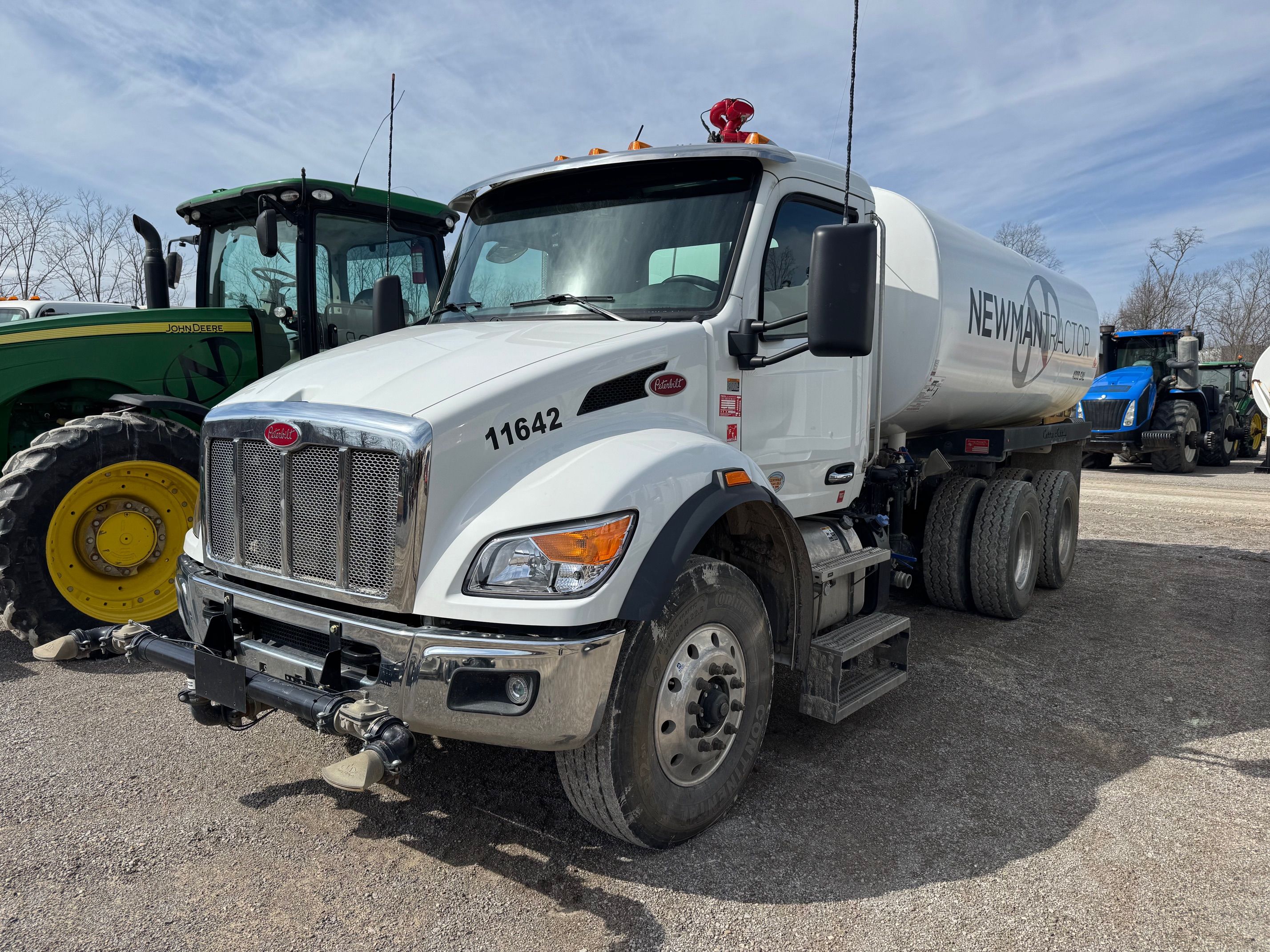 2024 PETERBILT 548 WATER Photo 1 Thumbnail