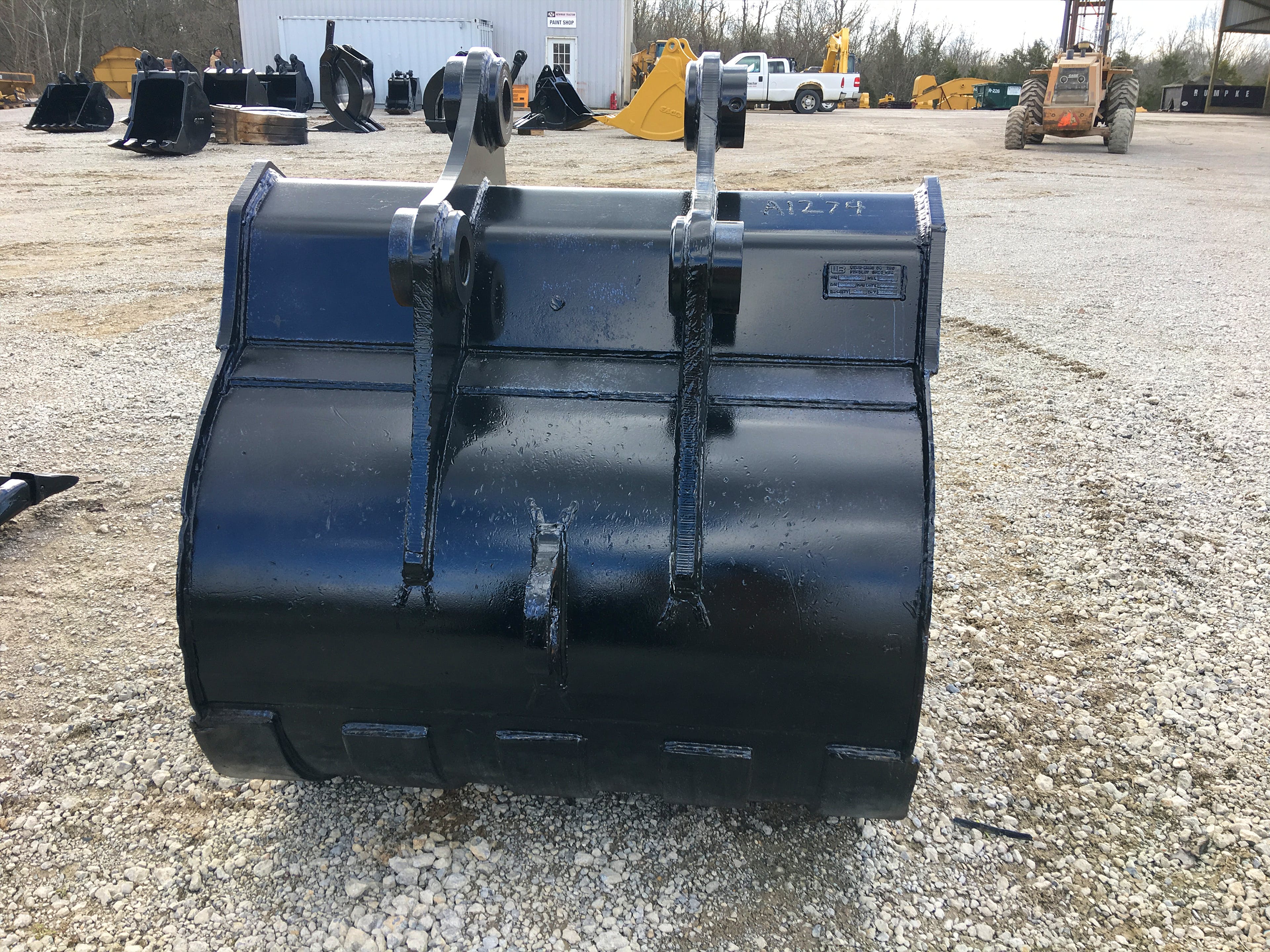 55" EXCAVATOR BUCKET Photo 2 Thumbnail