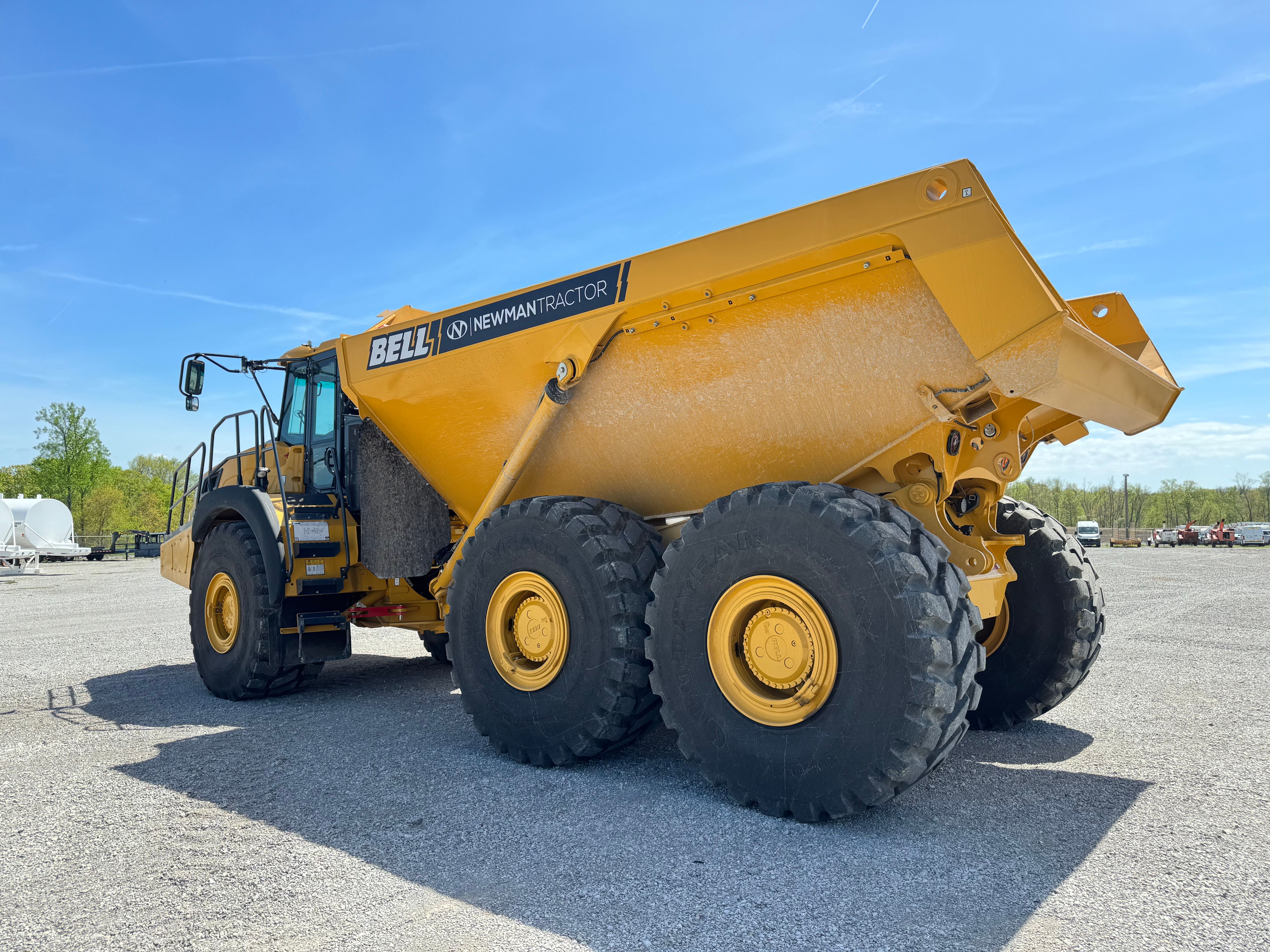 2025 BELL B45E Photo 6 Thumbnail