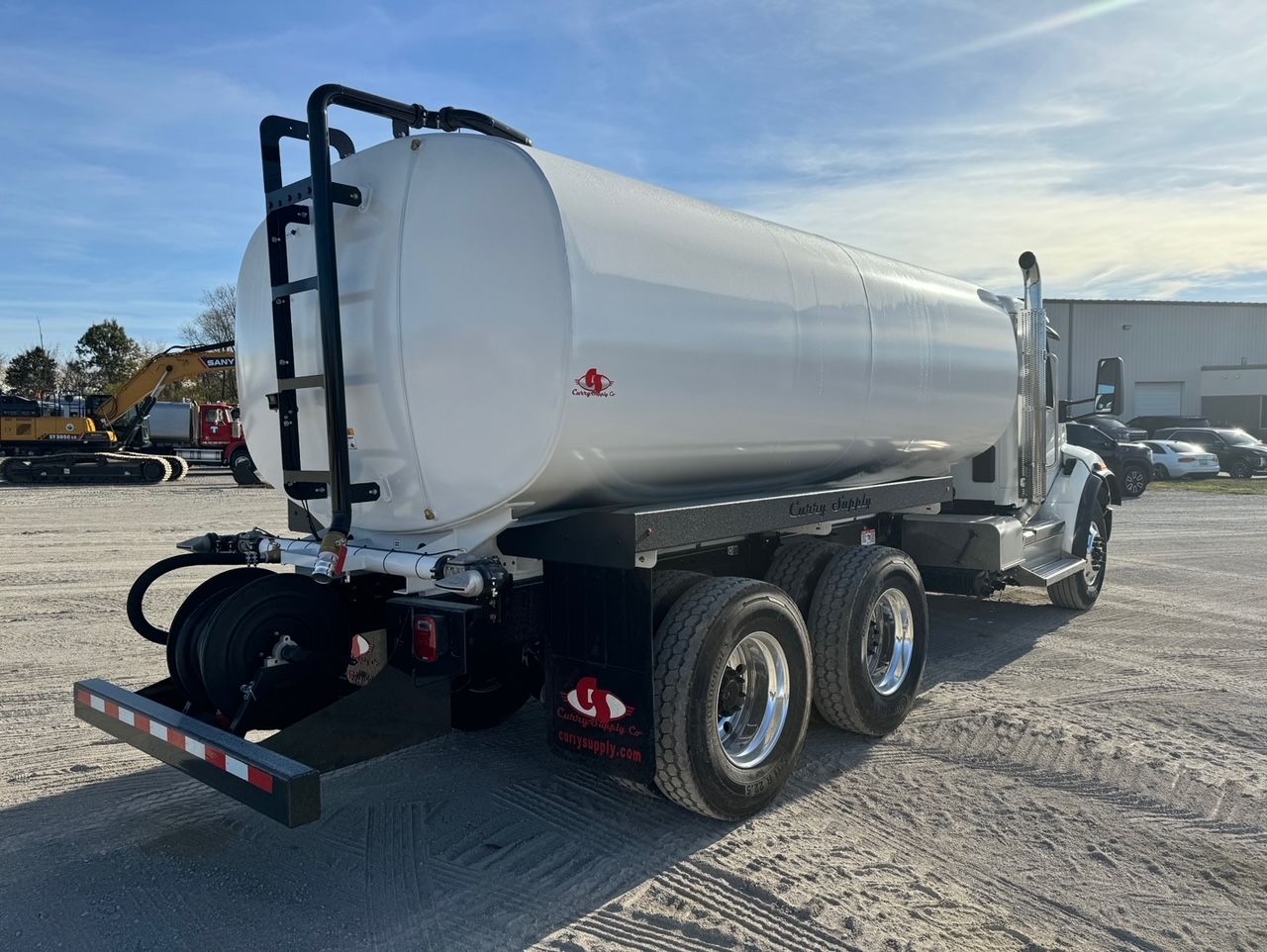 2025 PETERBILT 548 WATER Photo 3 Thumbnail