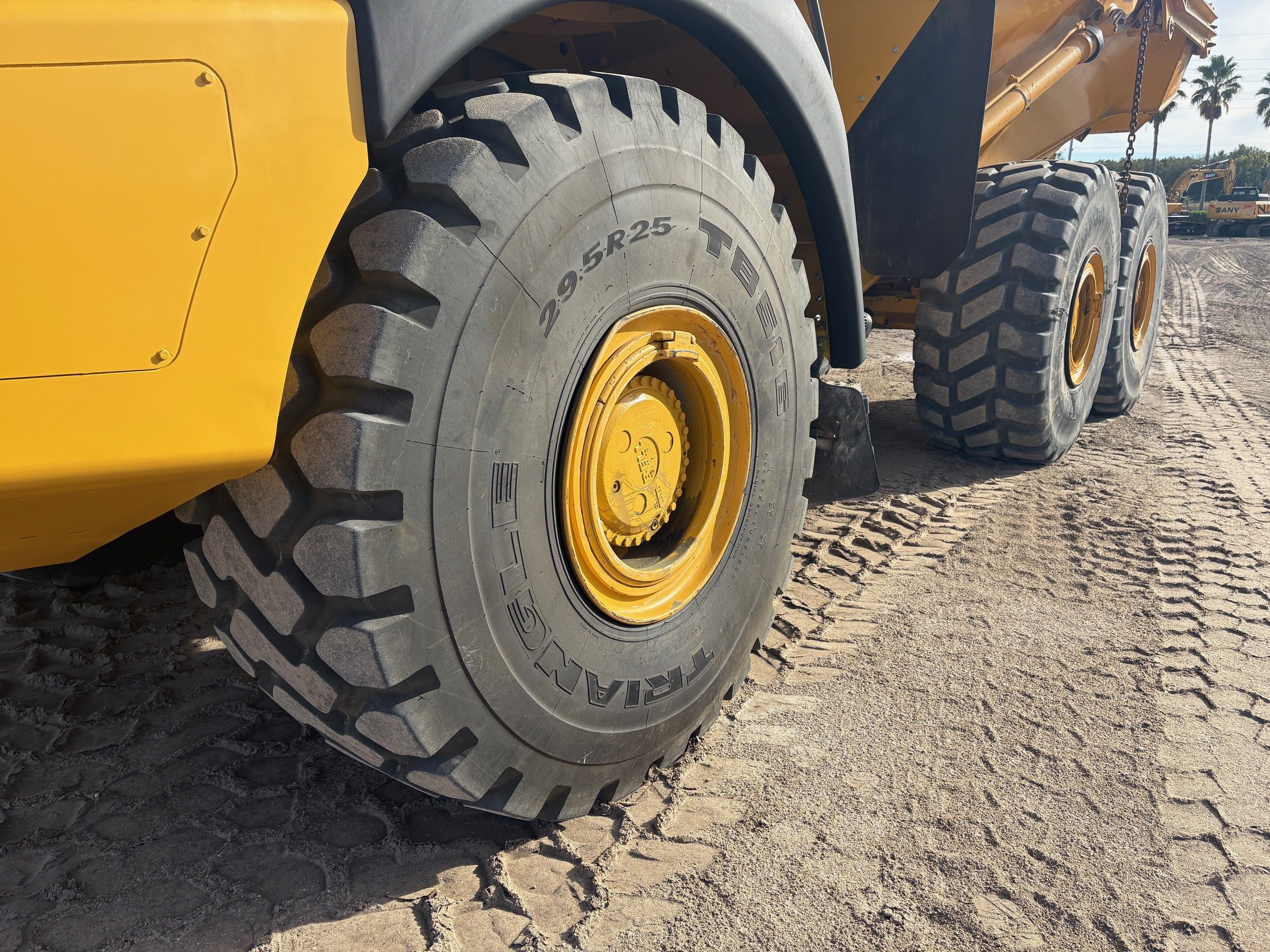 2019 BELL B40E Photo 7 Thumbnail