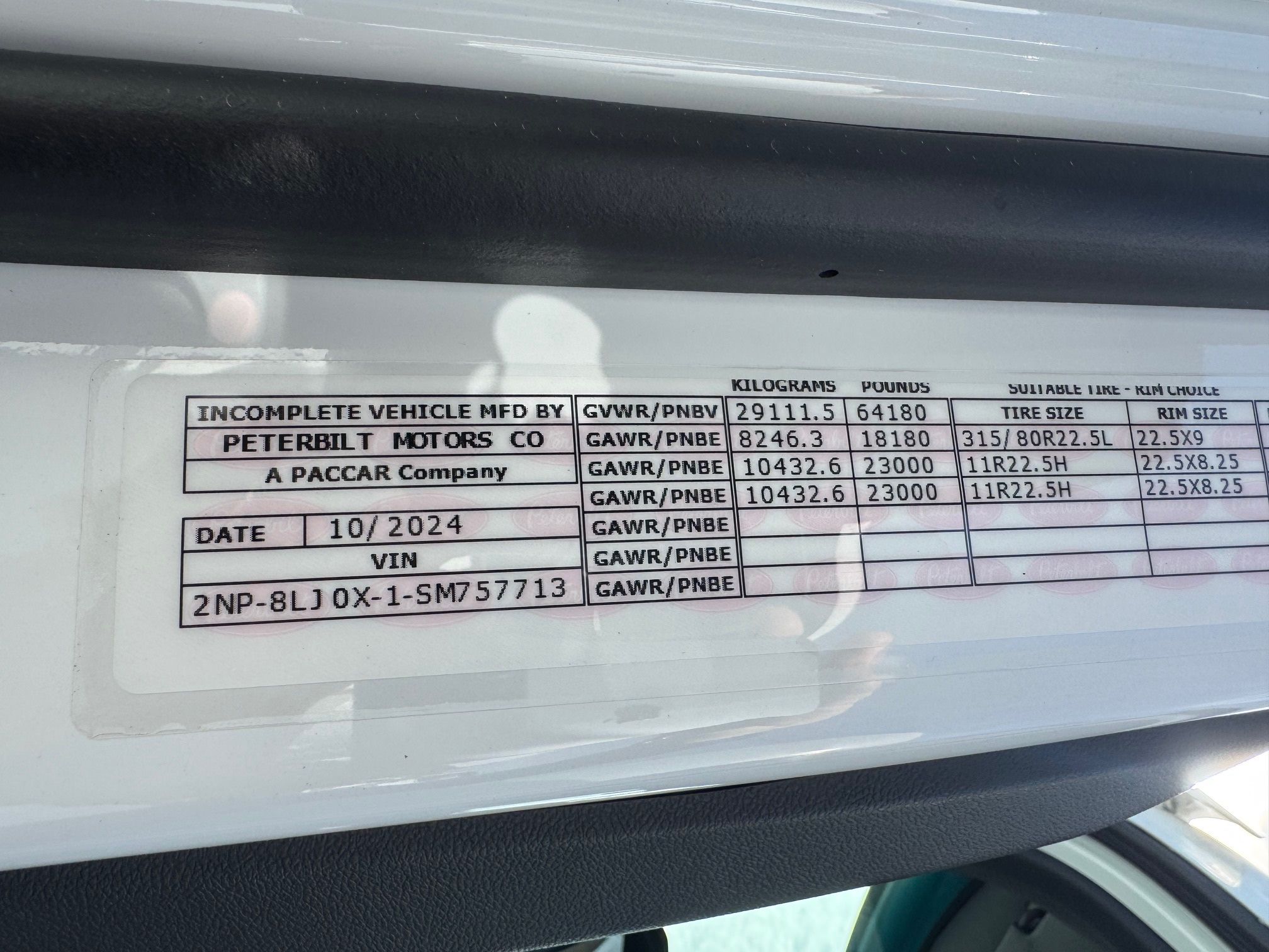 2025 PETERBILT 548 WATER Photo 9 Thumbnail