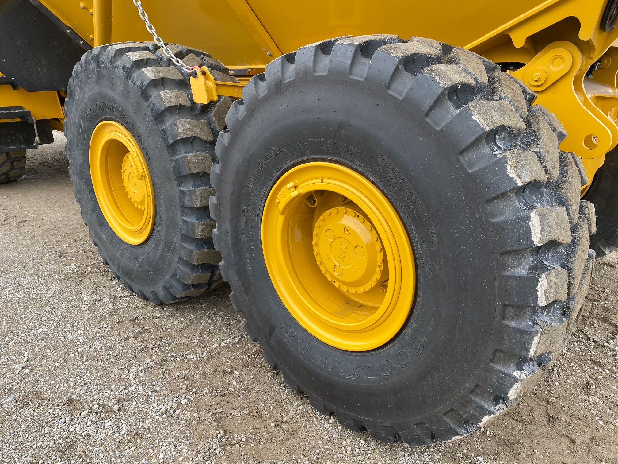 2020 BELL B30E Photo 11 Thumbnail