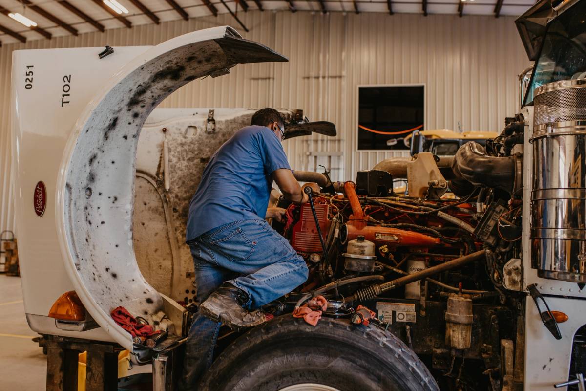 heavy-equipment-career-opportunities-near-you