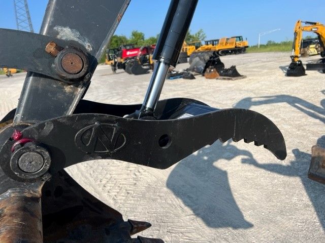 2022 THUMB FOR SY50U (NO QUICK COUPLER) Photo 3 Thumbnail