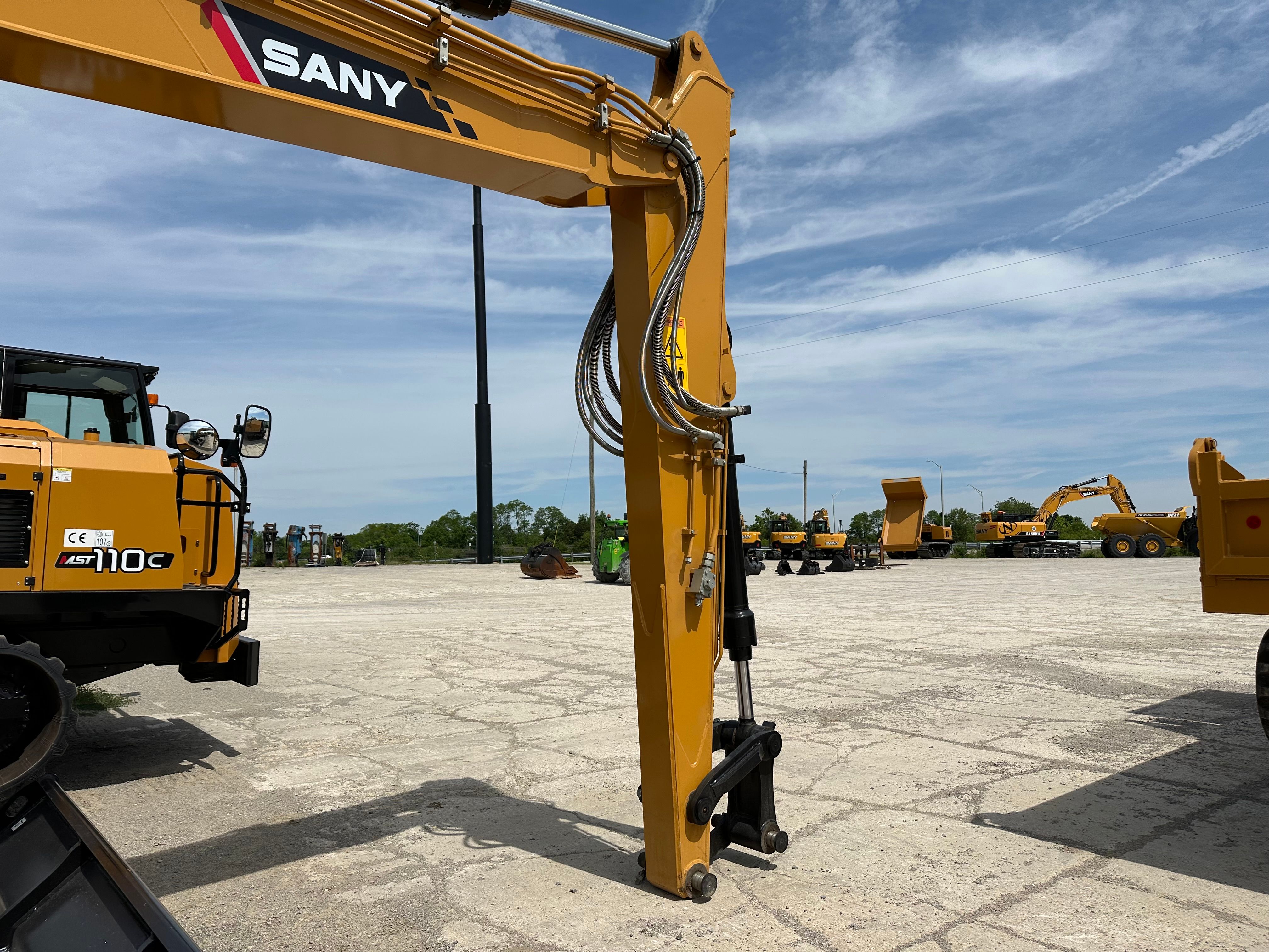 SANY SY155U EXCAVATOR STICK, LONG Photo 1 Thumbnail
