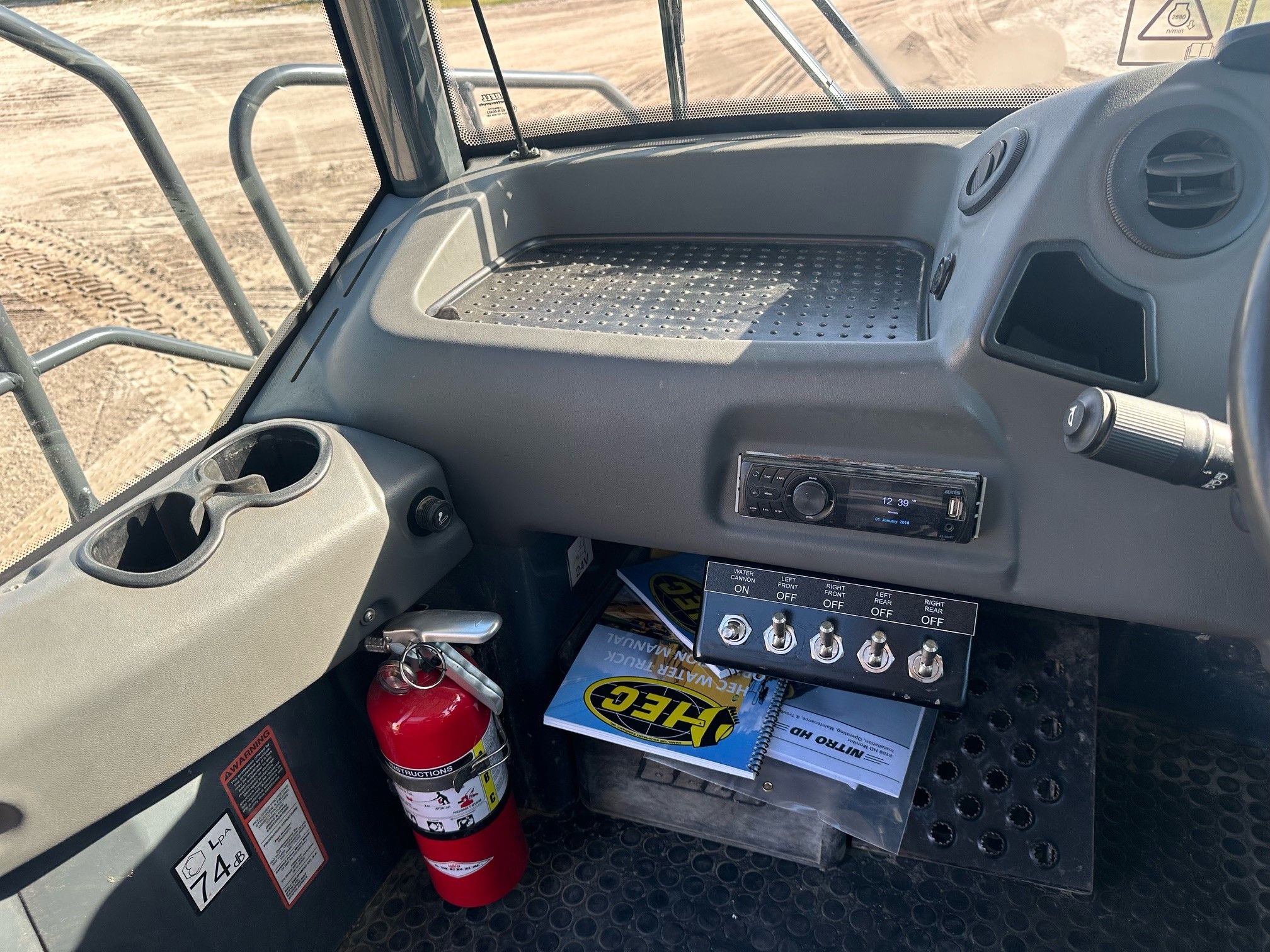 2021 BELL B30E Photo 8 Thumbnail