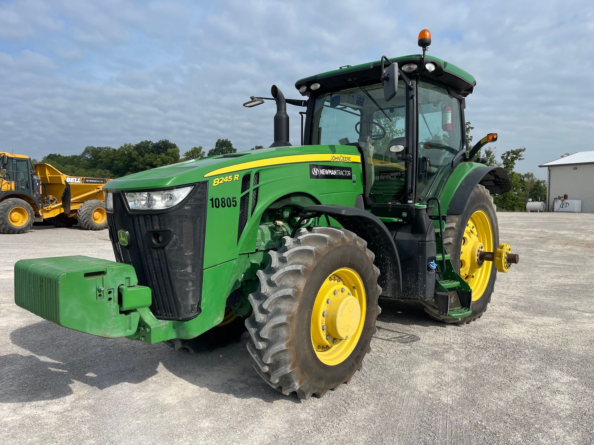 2018 JOHN DEERE 8245R Photo 1 Thumbnail