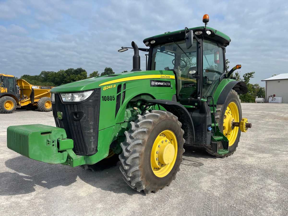 2018 JOHN DEERE 8245R Photo 1