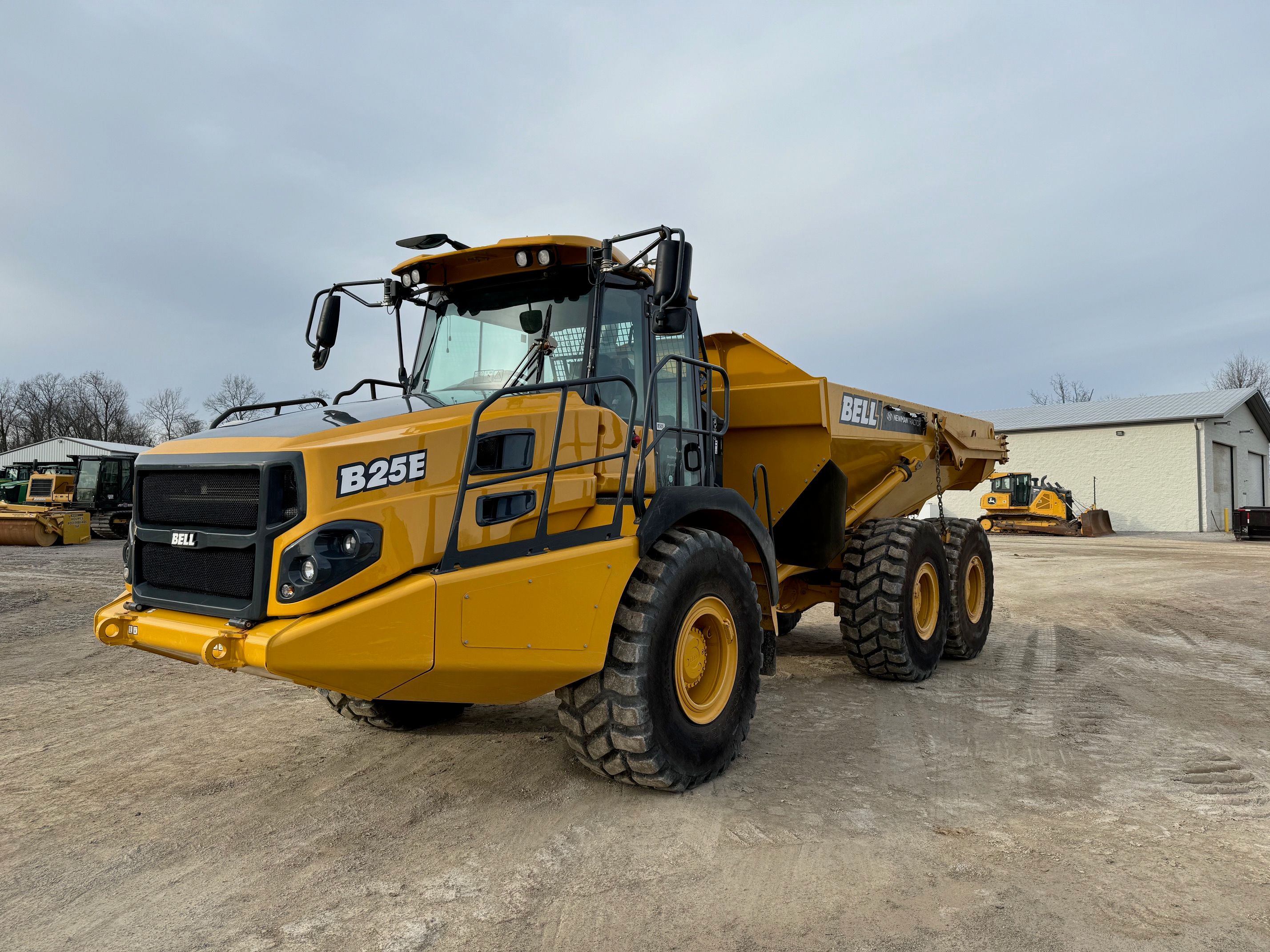 2021 BELL B25E Photo 1 Thumbnail