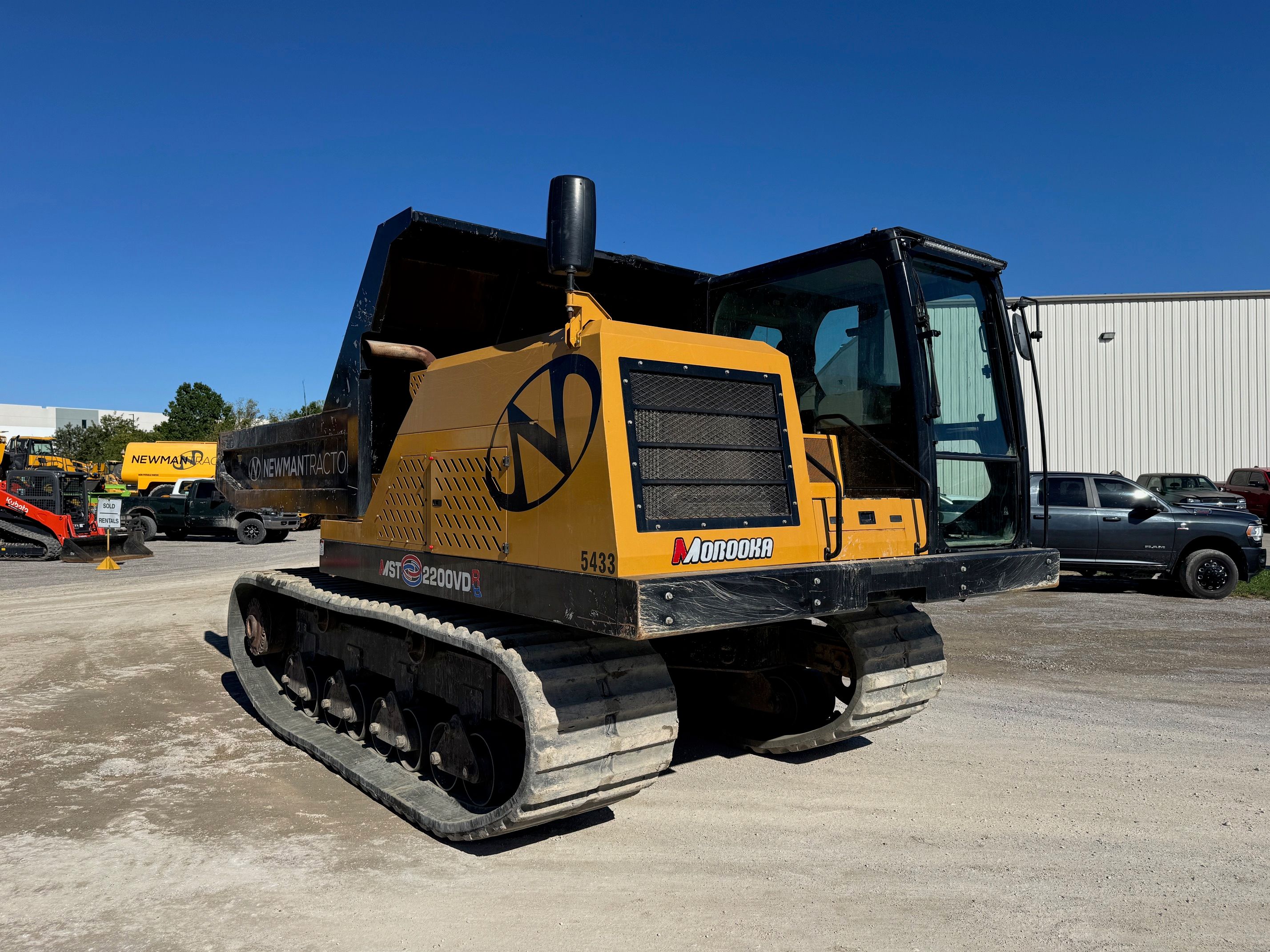 2022 MOROOKA MST 2200VDR Photo 4 Thumbnail