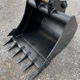 36" EXCAVATOR DIGGING BUCKET 50MM PIN Photo 1