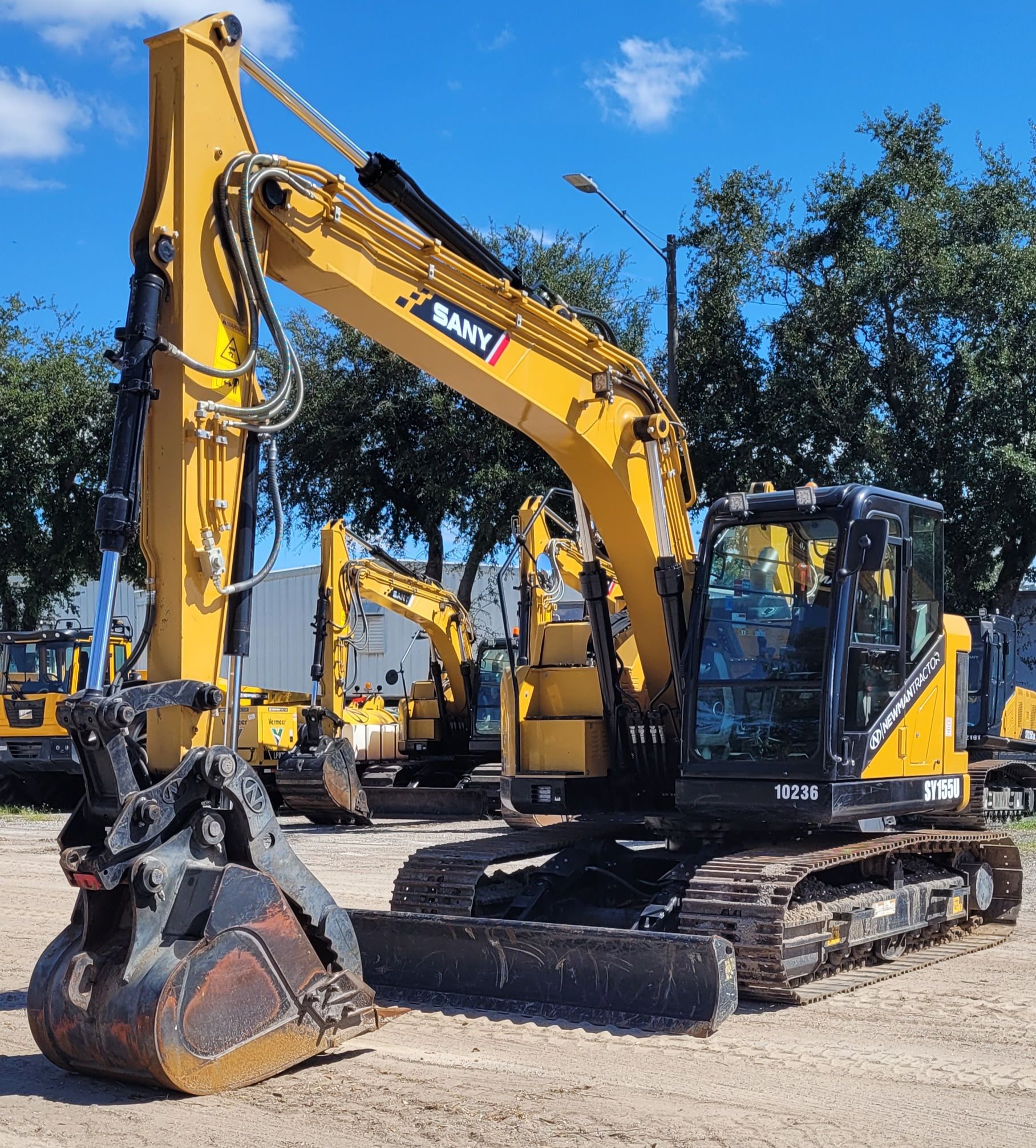 2023 SANY SY155U Photo 1 Thumbnail