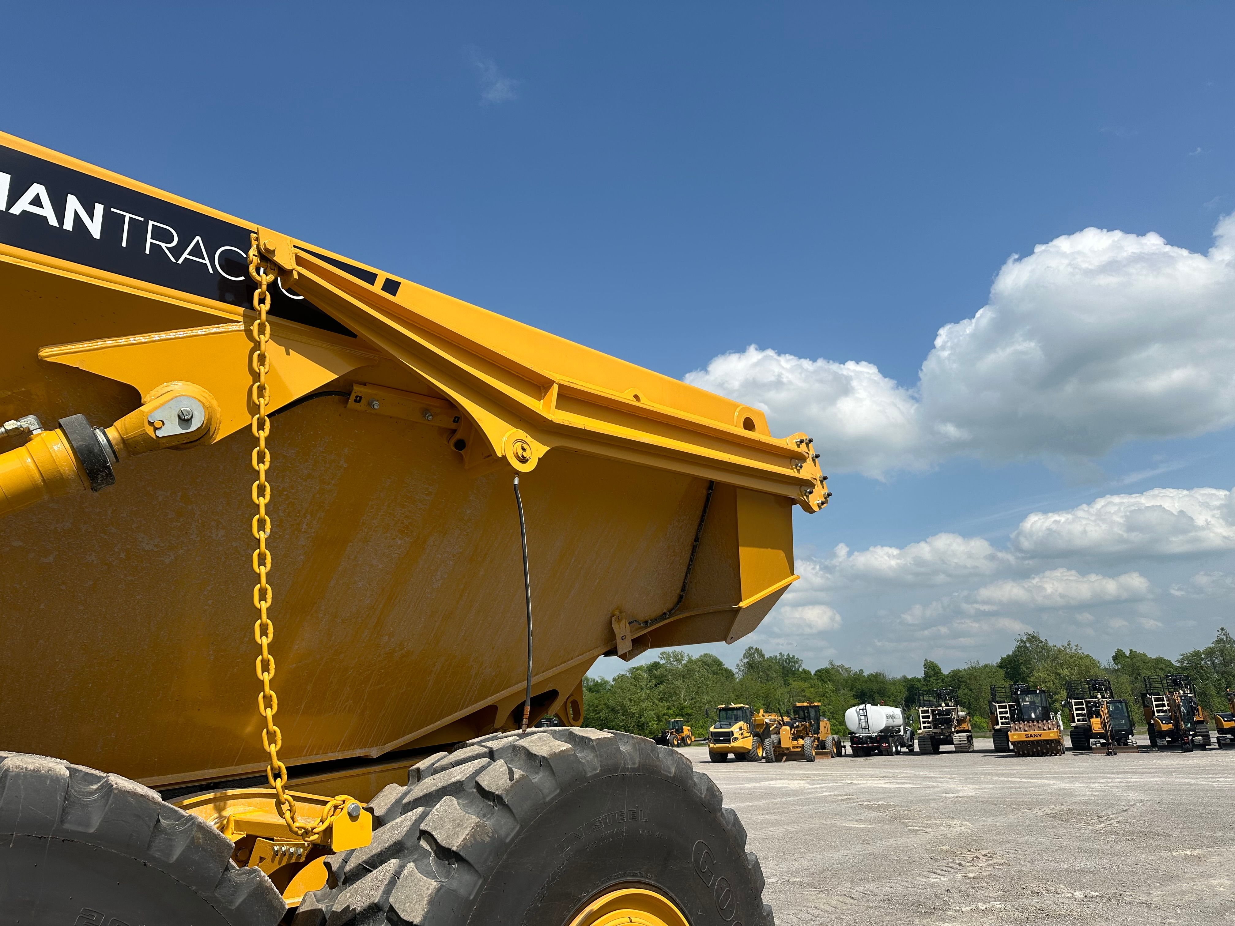 TAILGATE FOR B45E Photo 2 Thumbnail