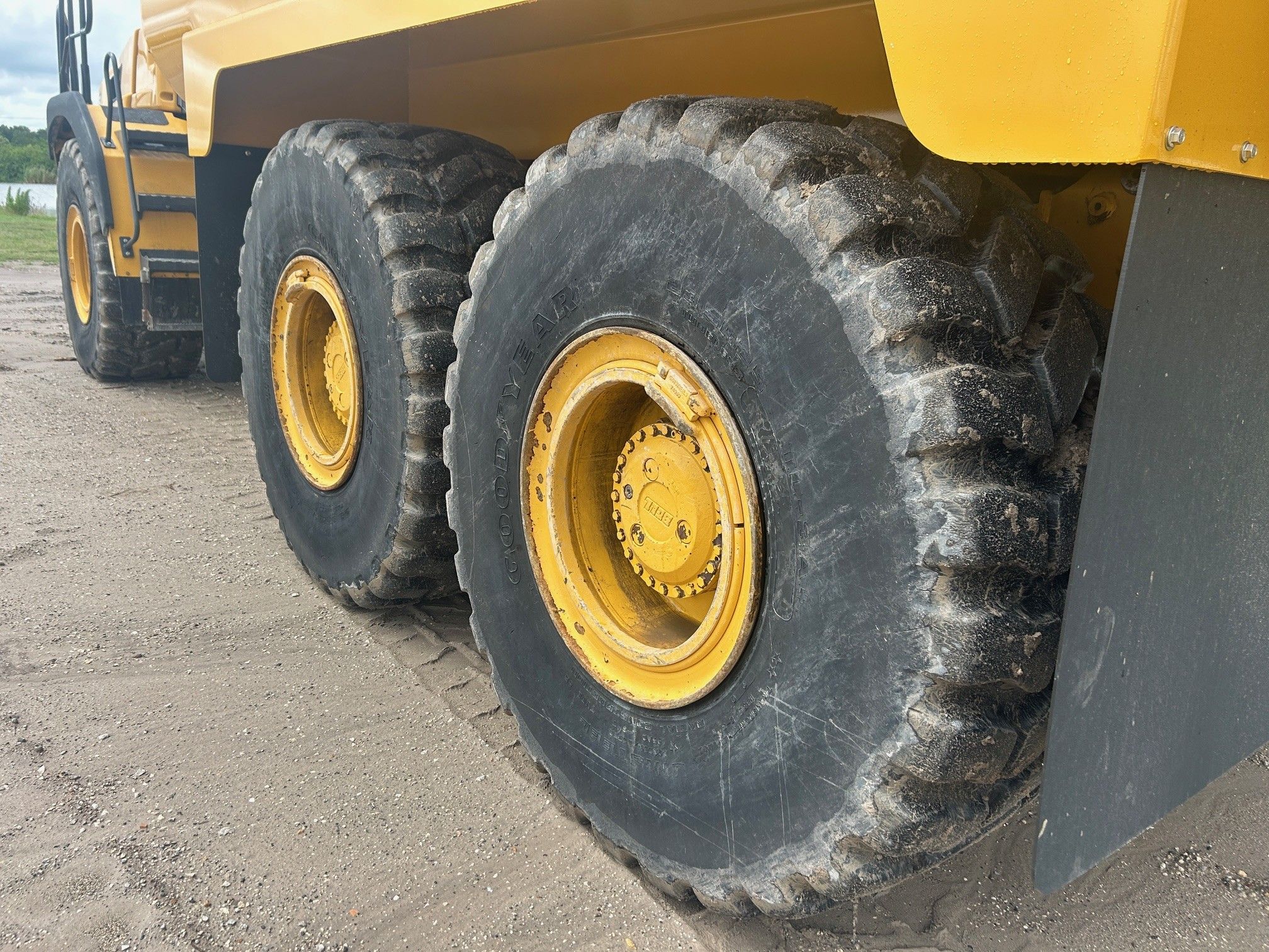 2021 BELL B30E Photo 12 Thumbnail