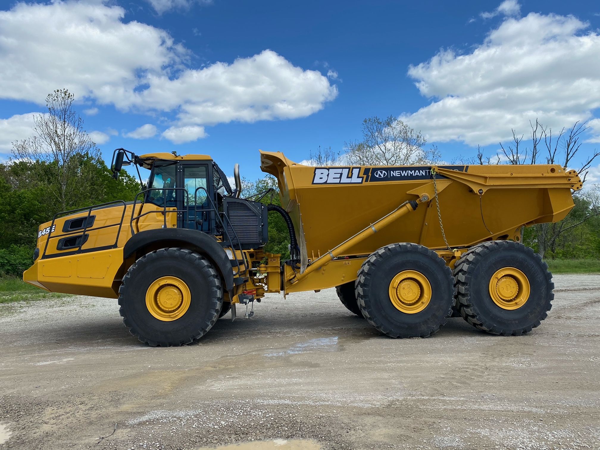 2021 BELL B45E ARTICULATED DUMP TRUCK | Newman Tractor