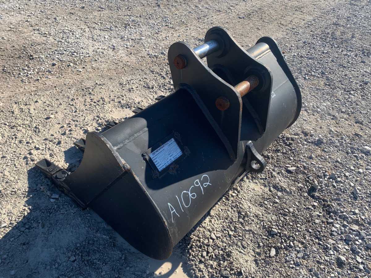 36" BUCKET FOR SY26U Photo 1