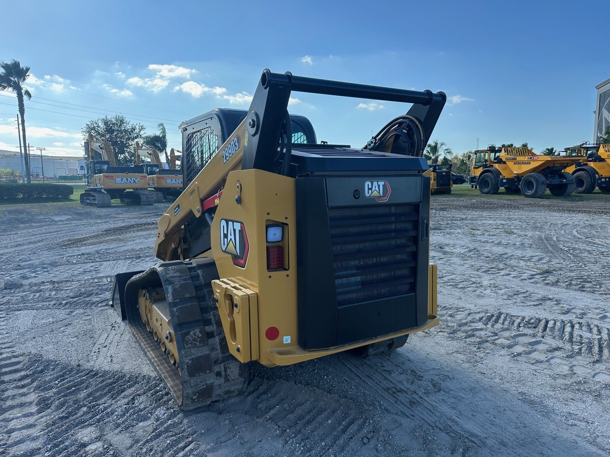 2024 CAT 299D3 Photo 3 Thumbnail