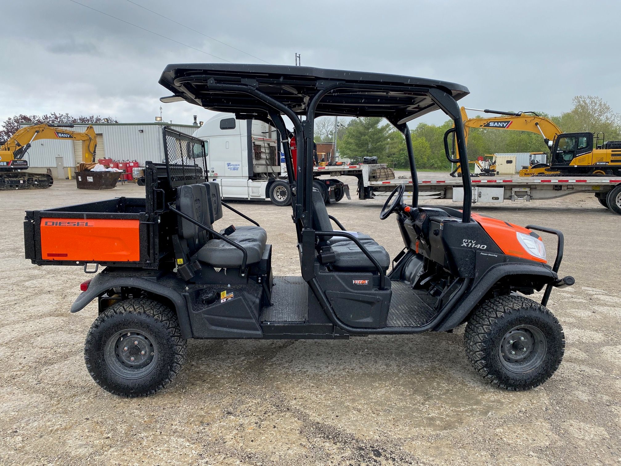 2023 KUBOTA RTV-X1140 Photo 6 Thumbnail