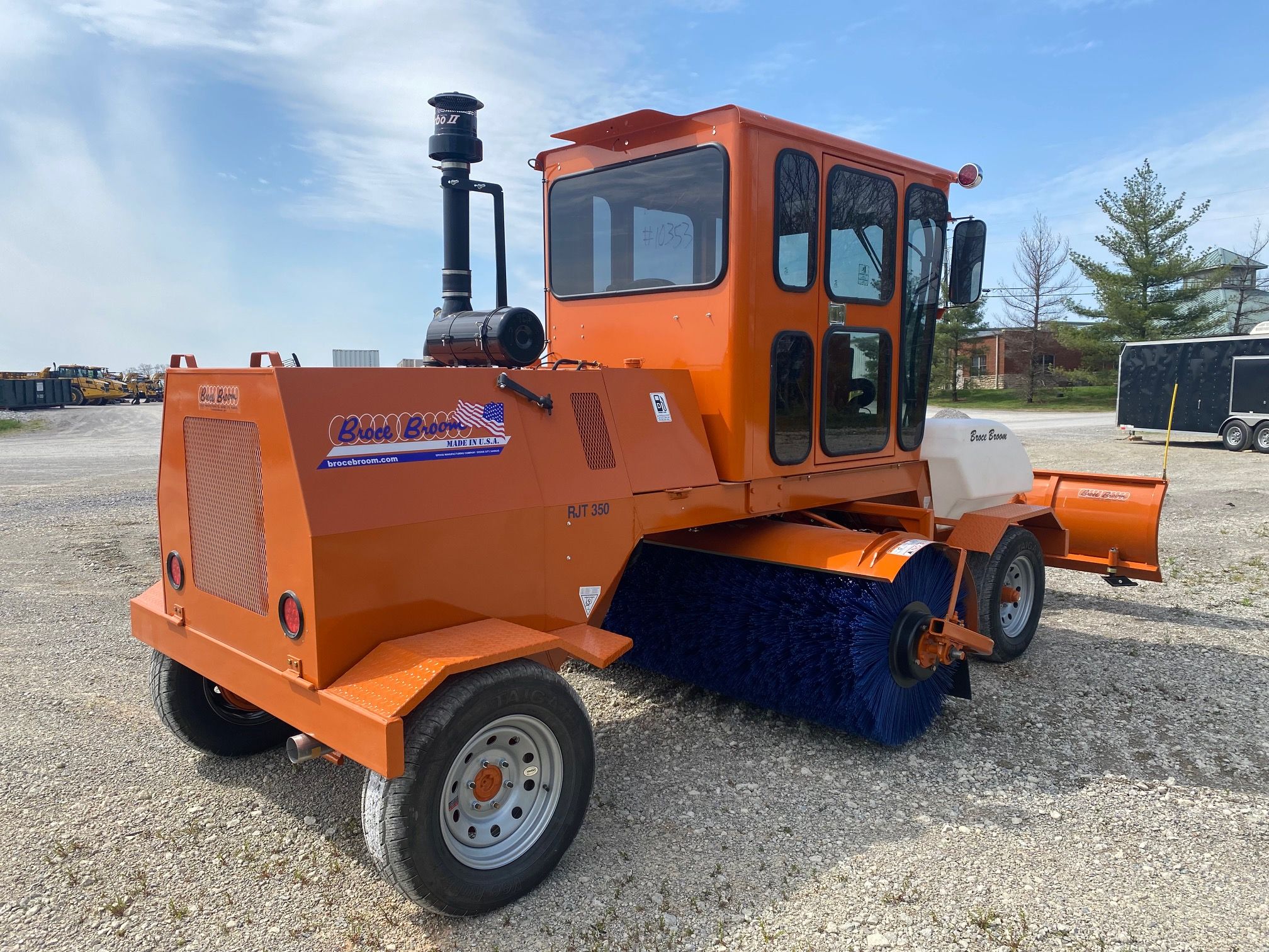 2022 BROCE RJT350 Photo 5 Thumbnail