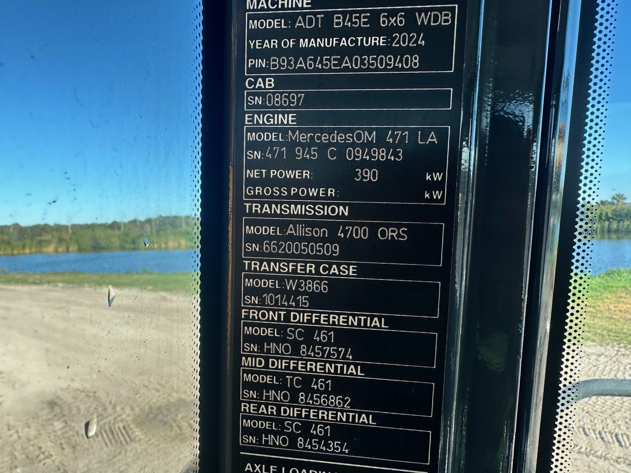 2025 BELL B45E Photo 10 Thumbnail