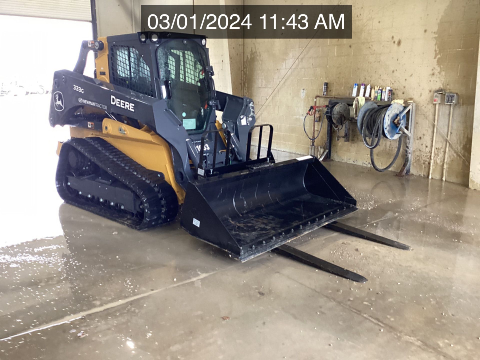 2024 JOHN DEERE 333G Photo 3 Thumbnail