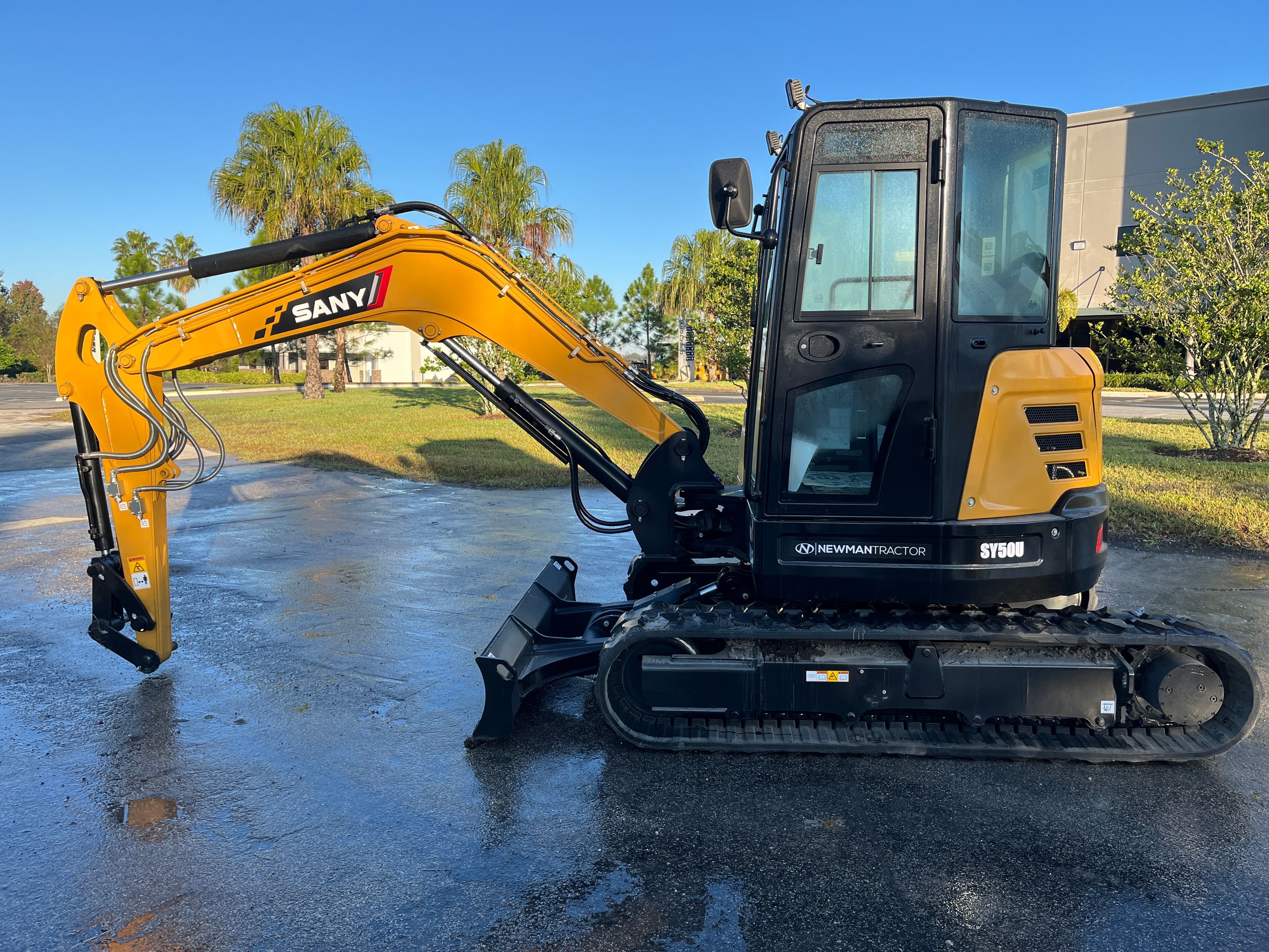 2025 SANY SY50U Photo 2 Thumbnail