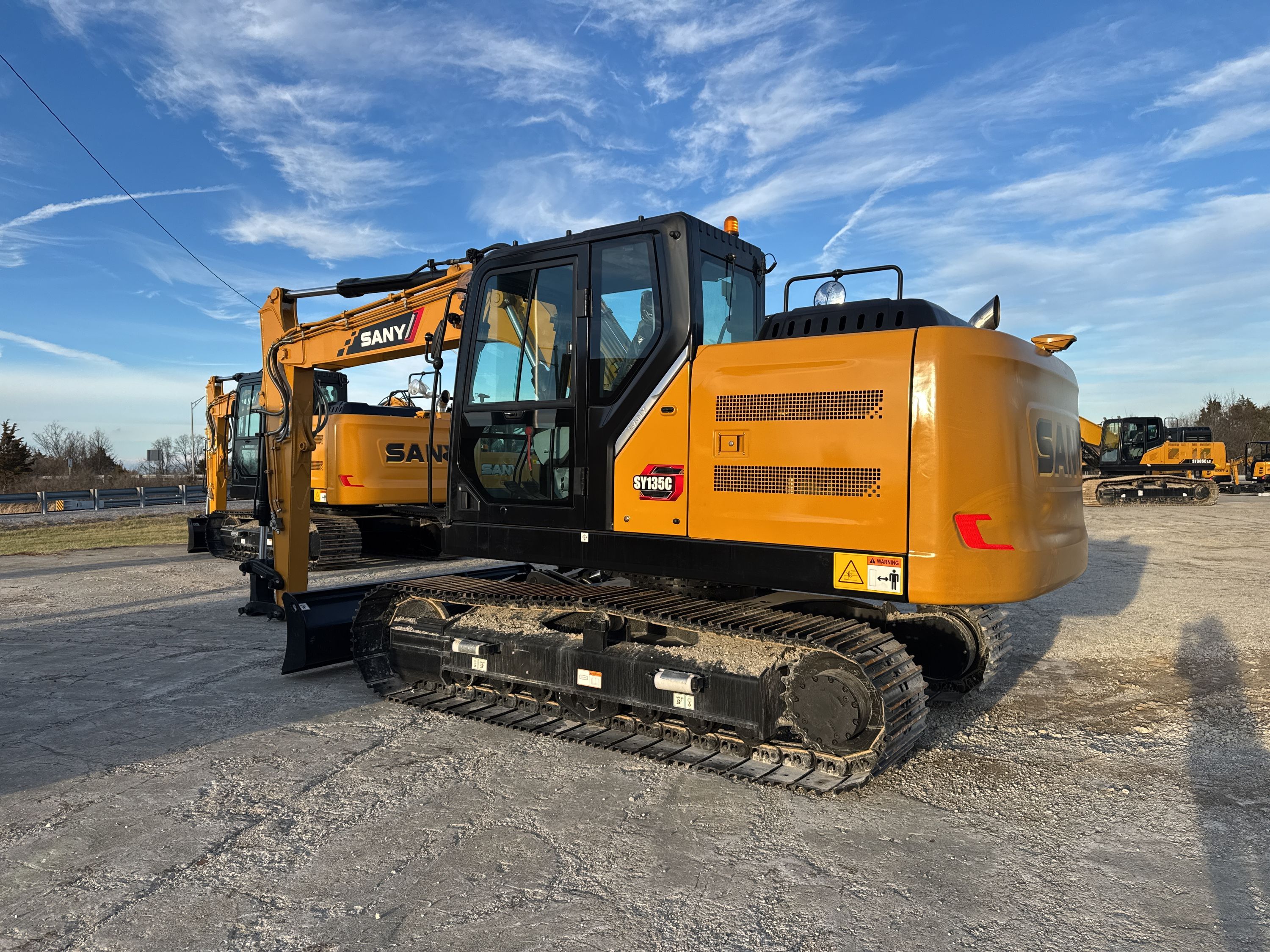 2025 SANY SY135C Photo 3 Thumbnail