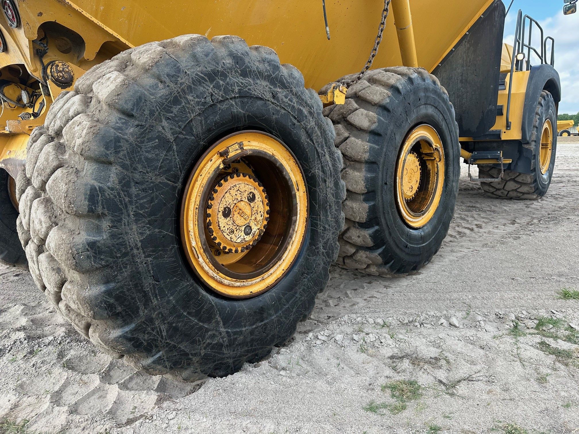 2022 BELL B50E Photo 13 Thumbnail