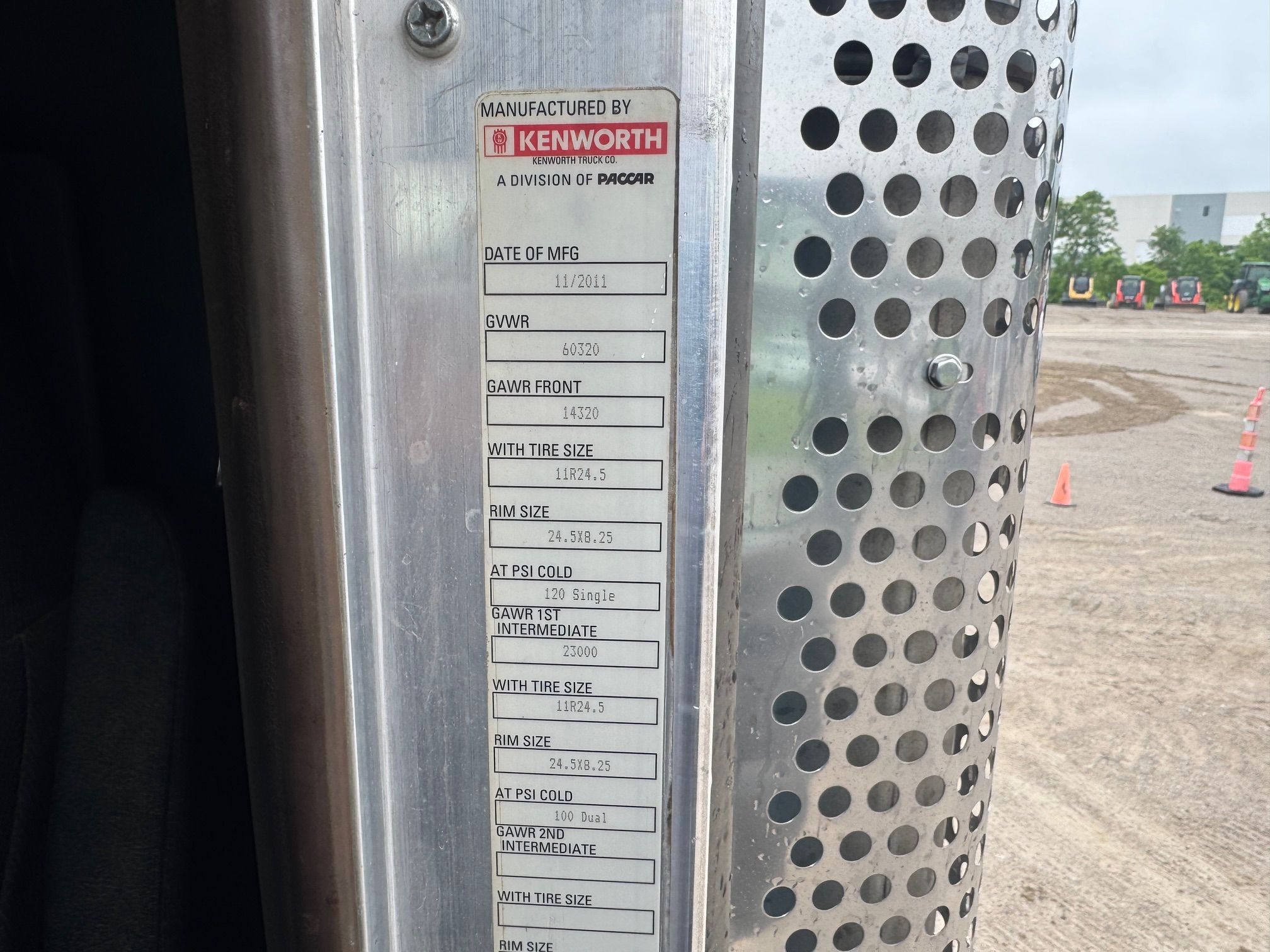 2012 KENWORTH T800 Photo 9 Thumbnail