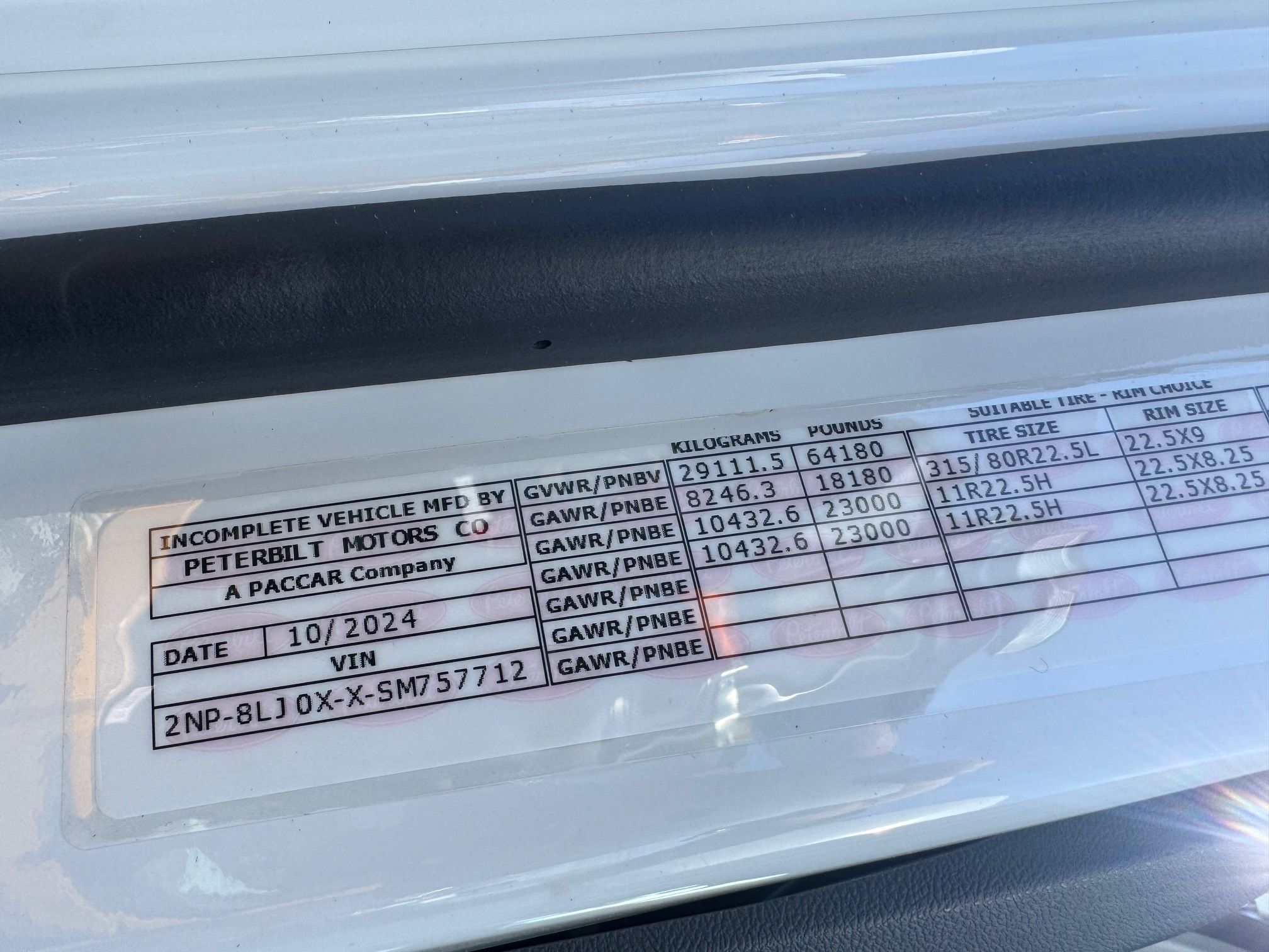 2025 PETERBILT 548 WATER Photo 9 Thumbnail